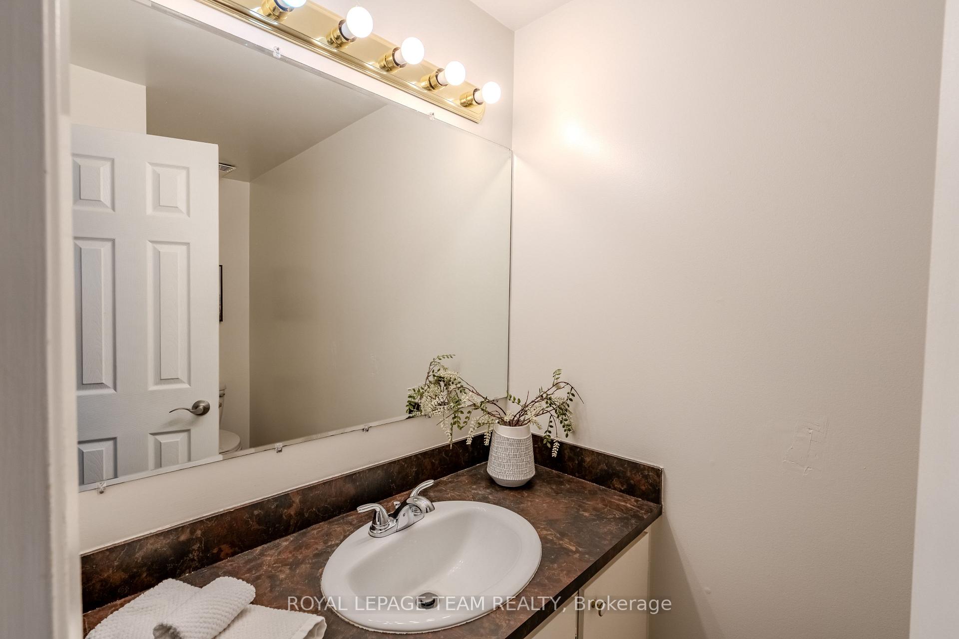 Photo 15 of Unit B, 2 Larkshire Lane, Ottawa, Barrhaven - Pheasant Run — HOMEH