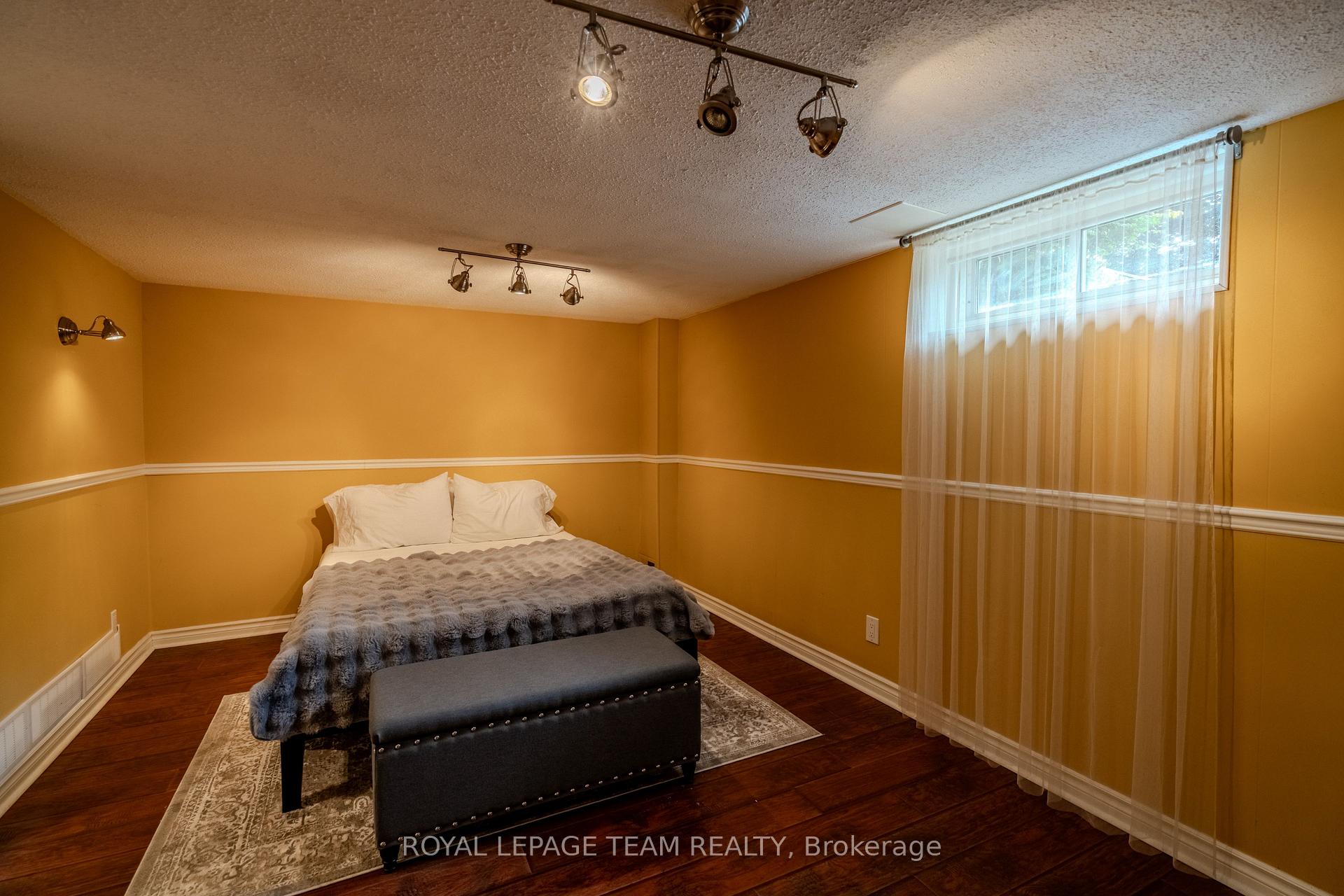 Photo 26 of Unit B, 2 Larkshire Lane, Ottawa, Barrhaven - Pheasant Run — HOMEH