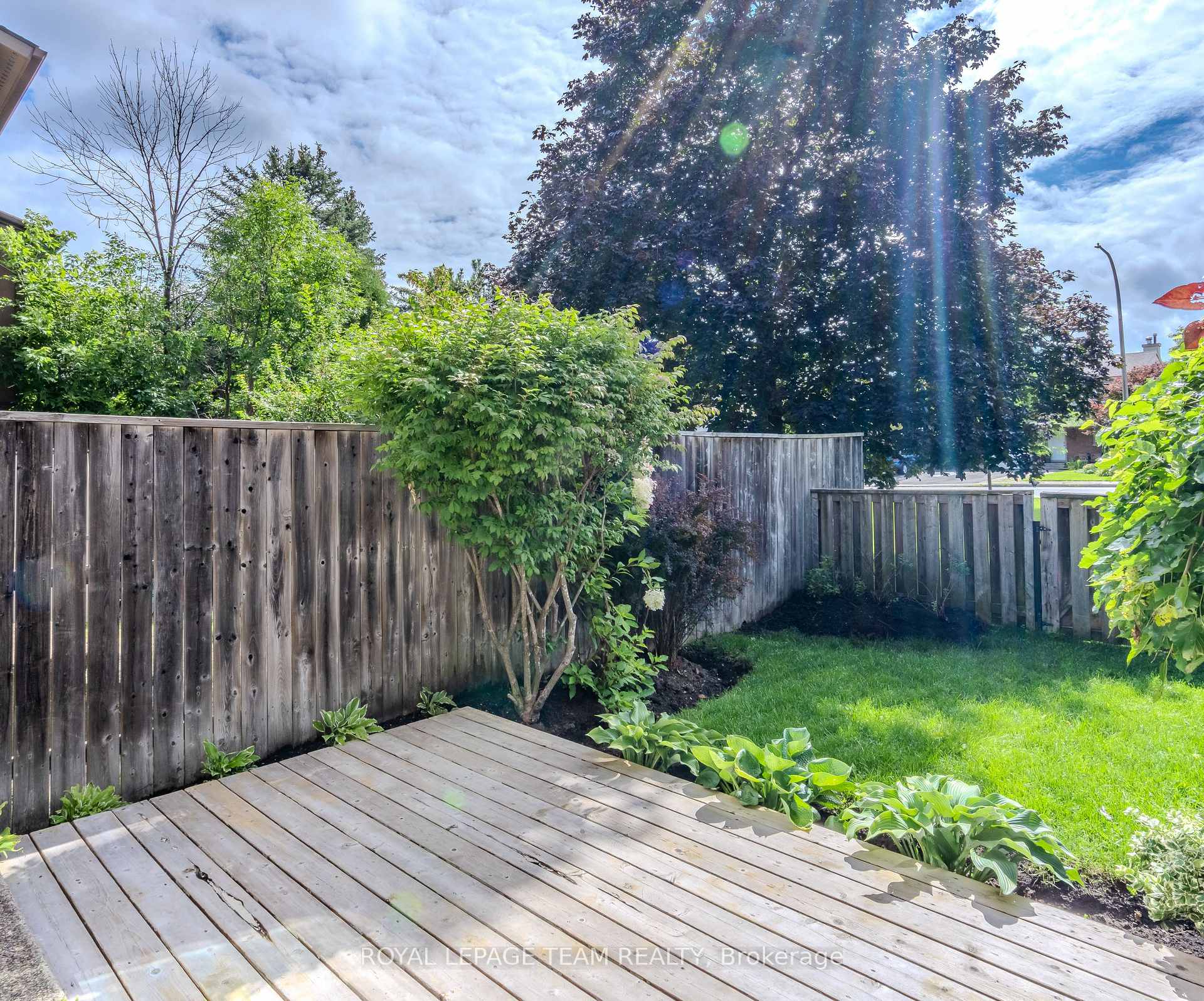 Photo 30 of Unit B, 2 Larkshire Lane, Ottawa, Barrhaven - Pheasant Run — HOMEH