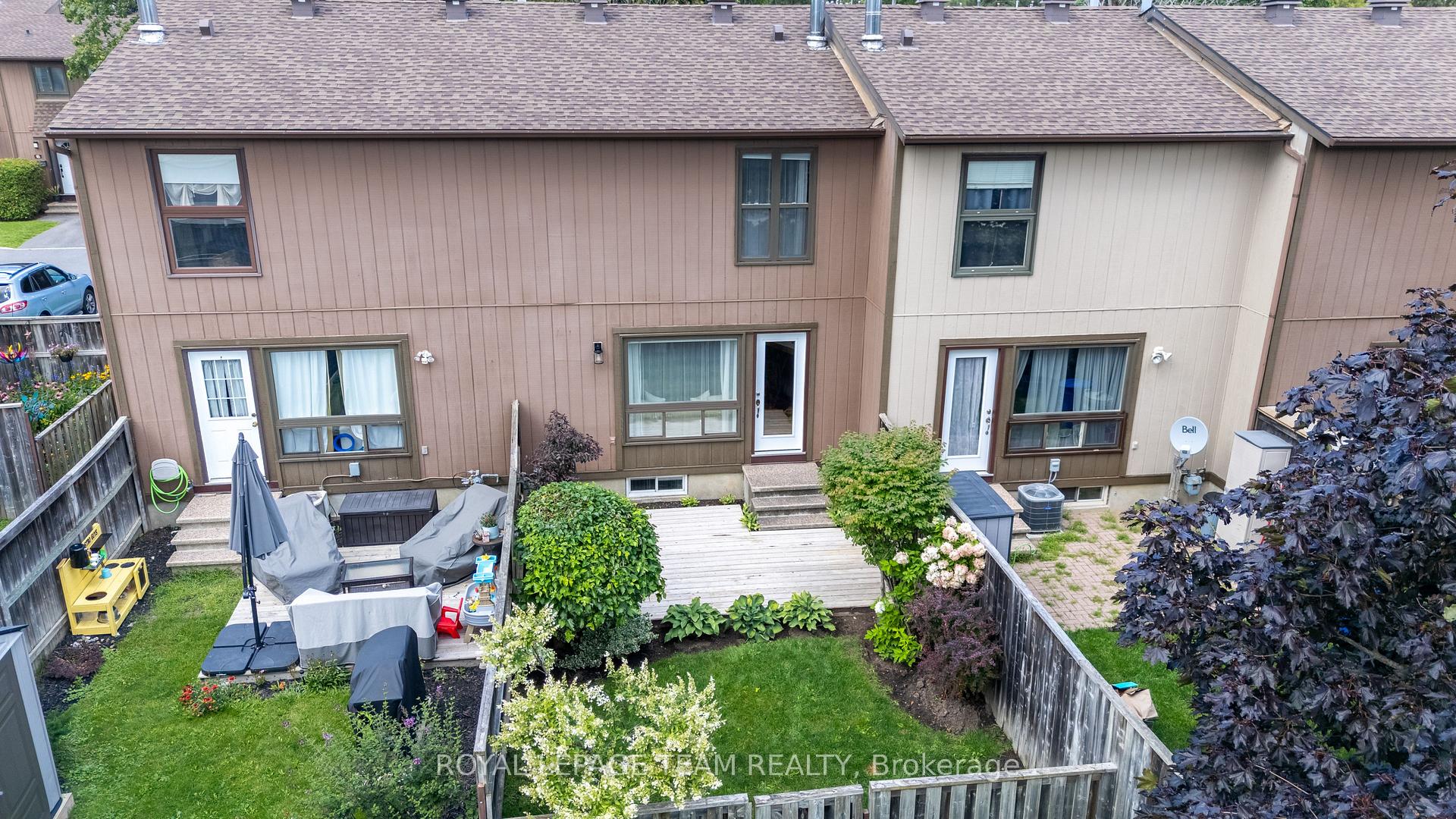 Photo 33 of Unit B, 2 Larkshire Lane, Ottawa, Barrhaven - Pheasant Run — HOMEH