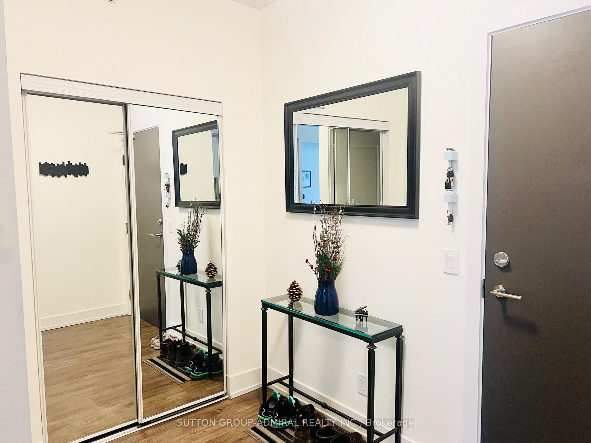 Photo 3 of Unit 503, 68 Merton Street, Toronto, Mount Pleasant West — HOMEH