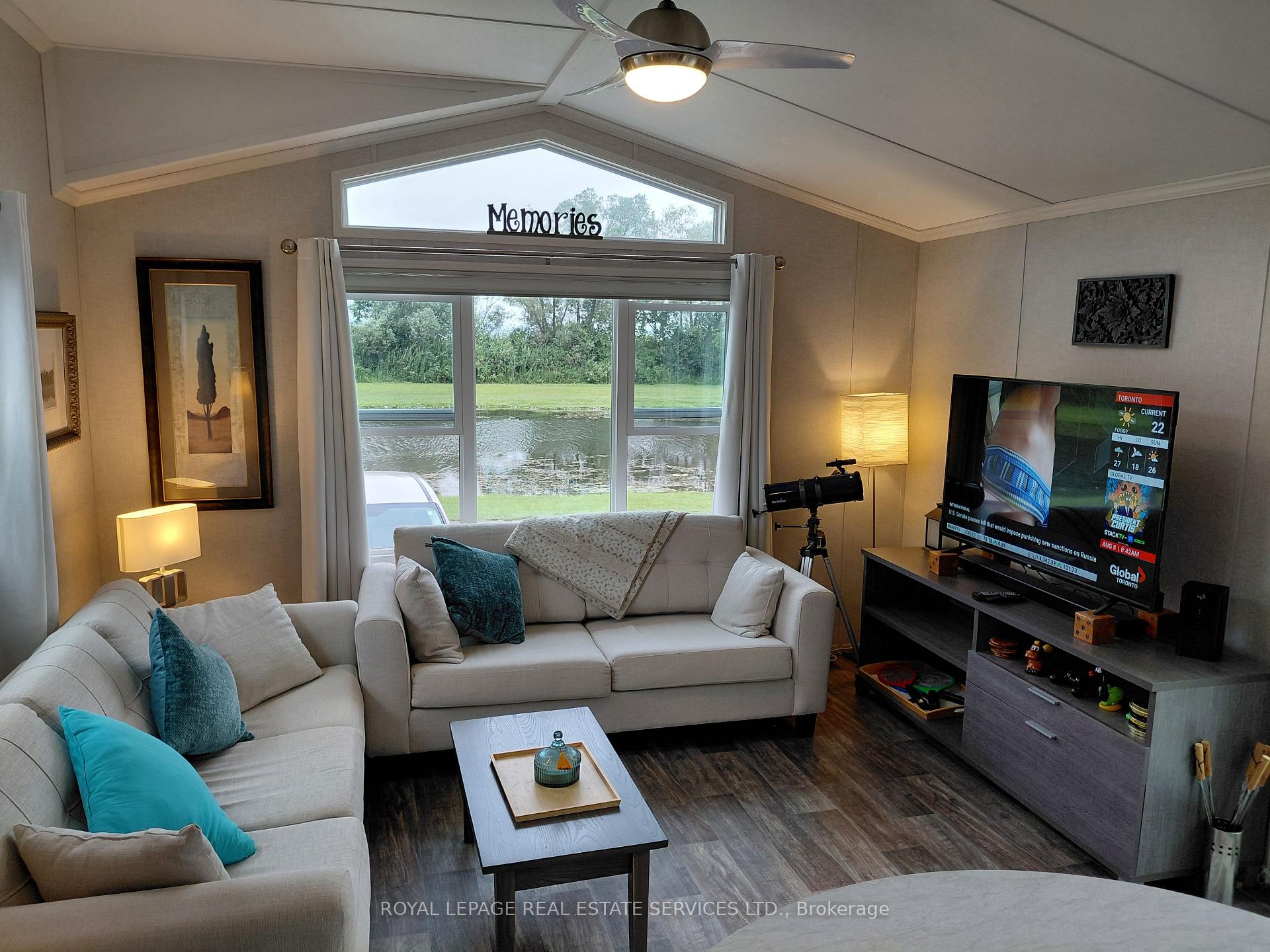 Photo 4 of 225 Platten Boulevard, Scugog, Rural Scugog — HOMEH