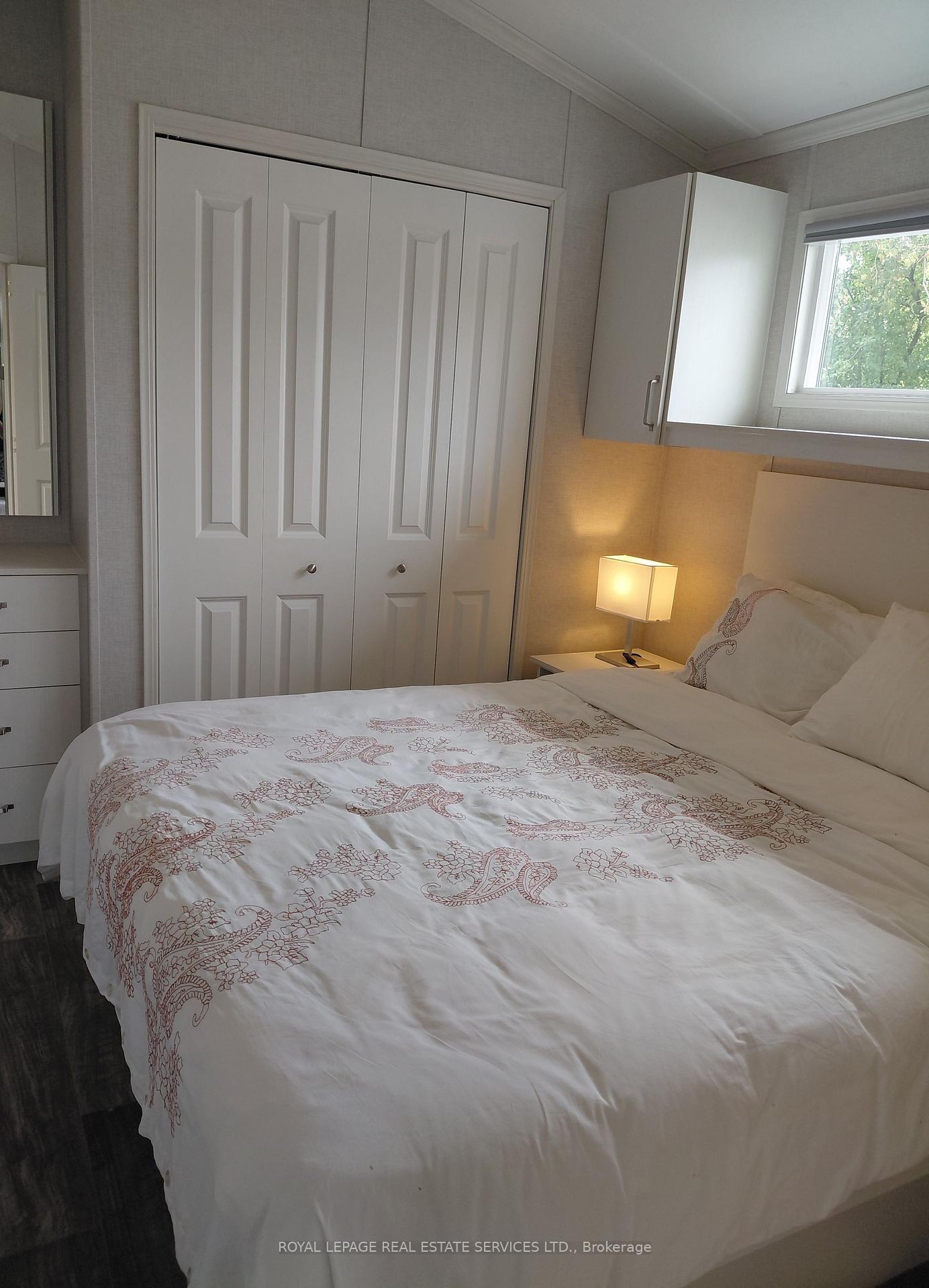 Photo 10 of 225 Platten Boulevard, Scugog, Rural Scugog — HOMEH