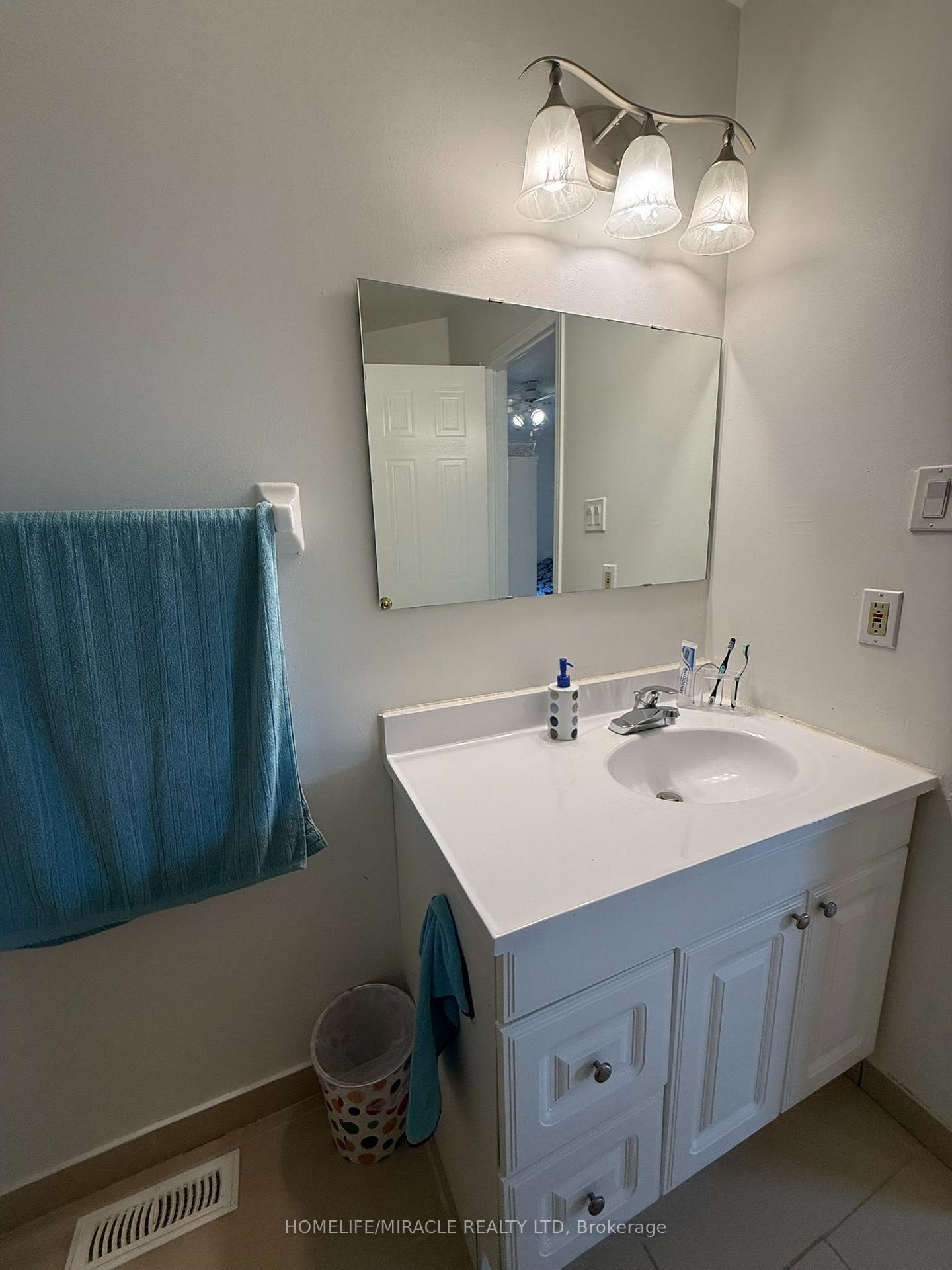 Photo 68 of 110 Richwood Crescent, Brampton, Brampton West — HOMEH