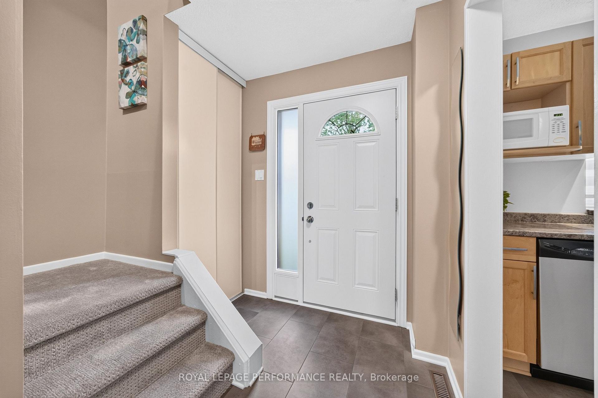 Photo 3 of Unit (175), 3903E Old Richmond Road, Ottawa, Arbeatha Park — HOMEH