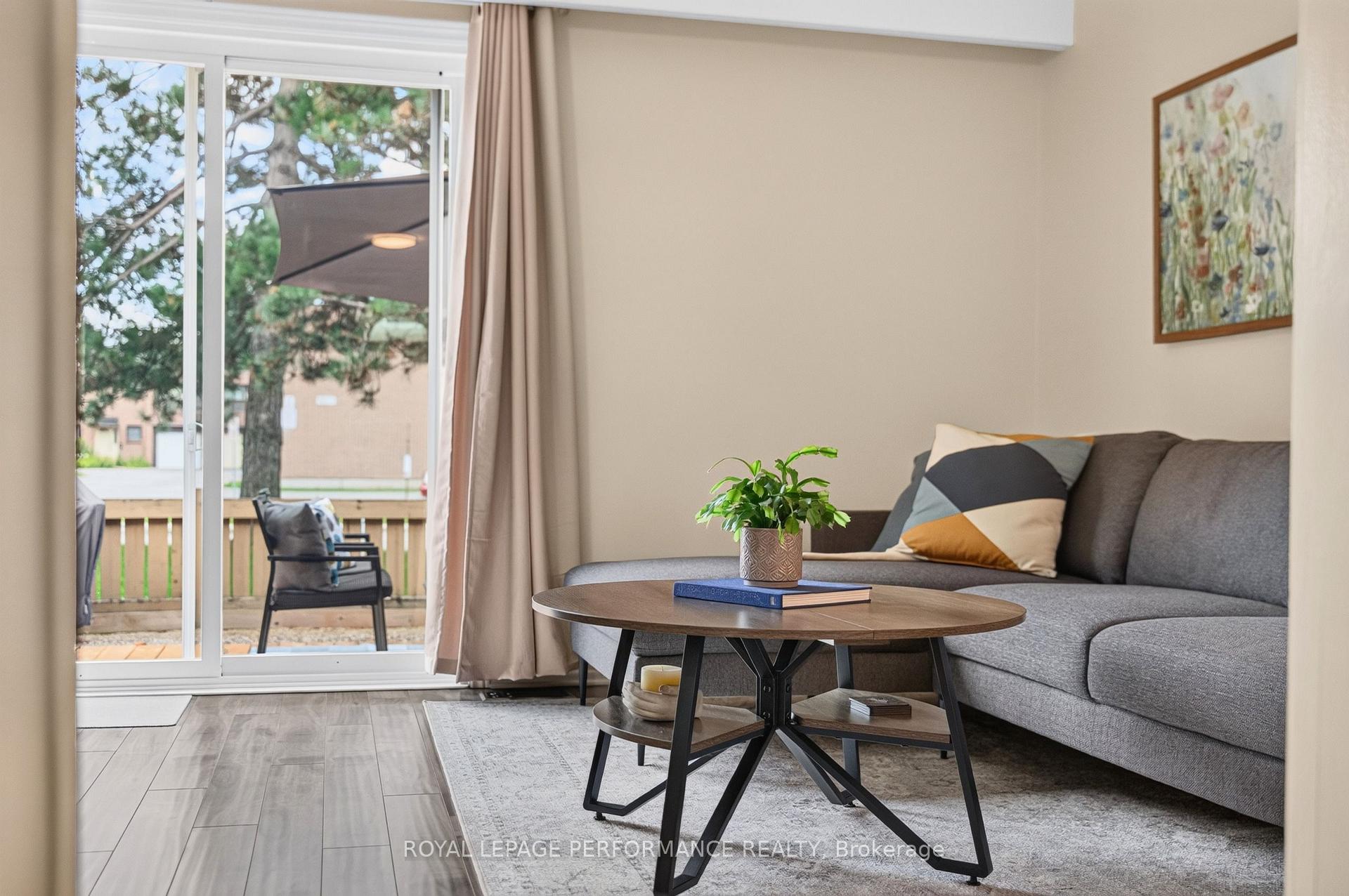 Photo 22 of Unit (175), 3903E Old Richmond Road, Ottawa, Arbeatha Park — HOMEH
