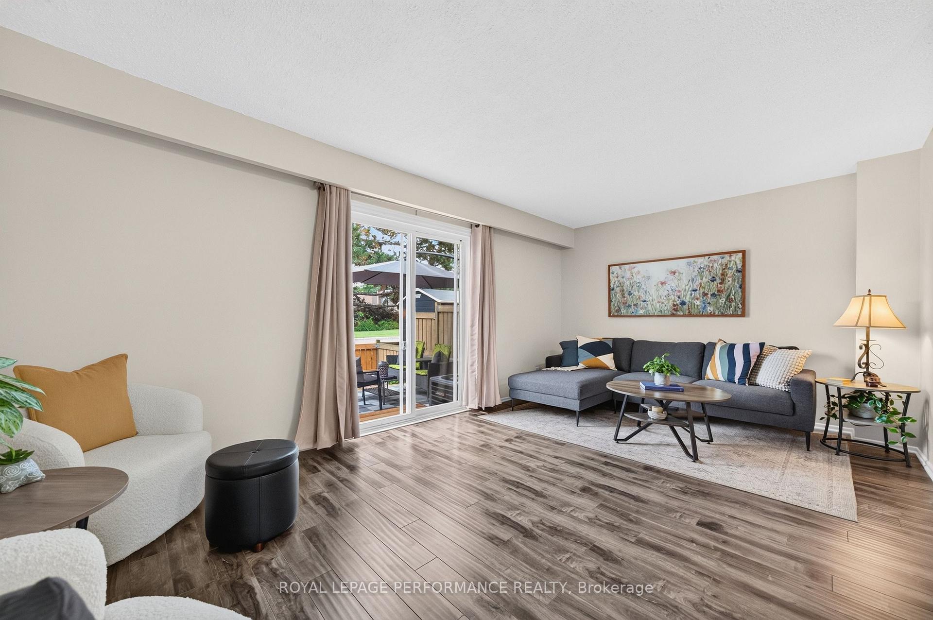 Photo 21 of Unit (175), 3903E Old Richmond Road, Ottawa, Arbeatha Park — HOMEH