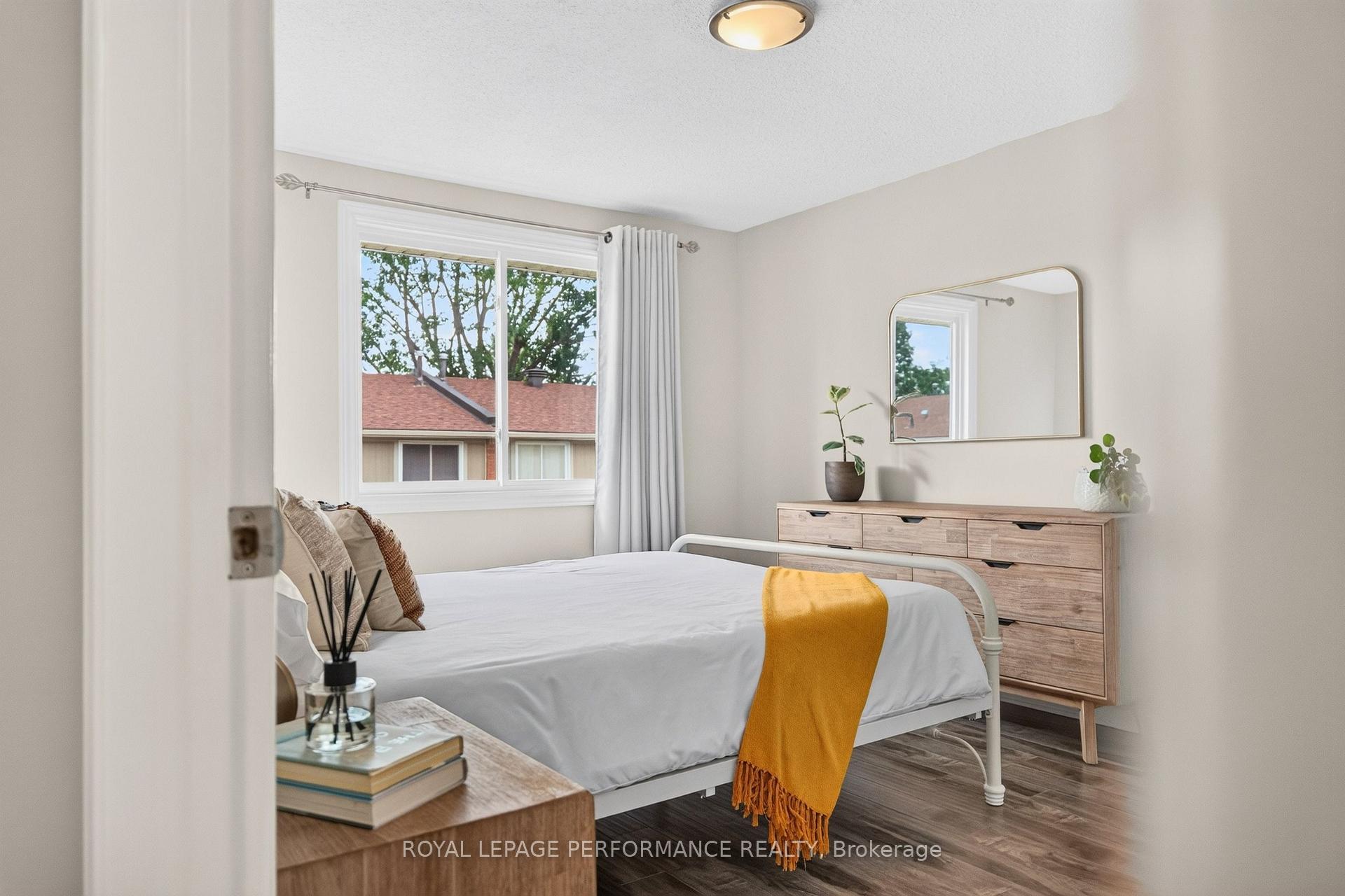 Photo 29 of Unit (175), 3903E Old Richmond Road, Ottawa, Arbeatha Park — HOMEH
