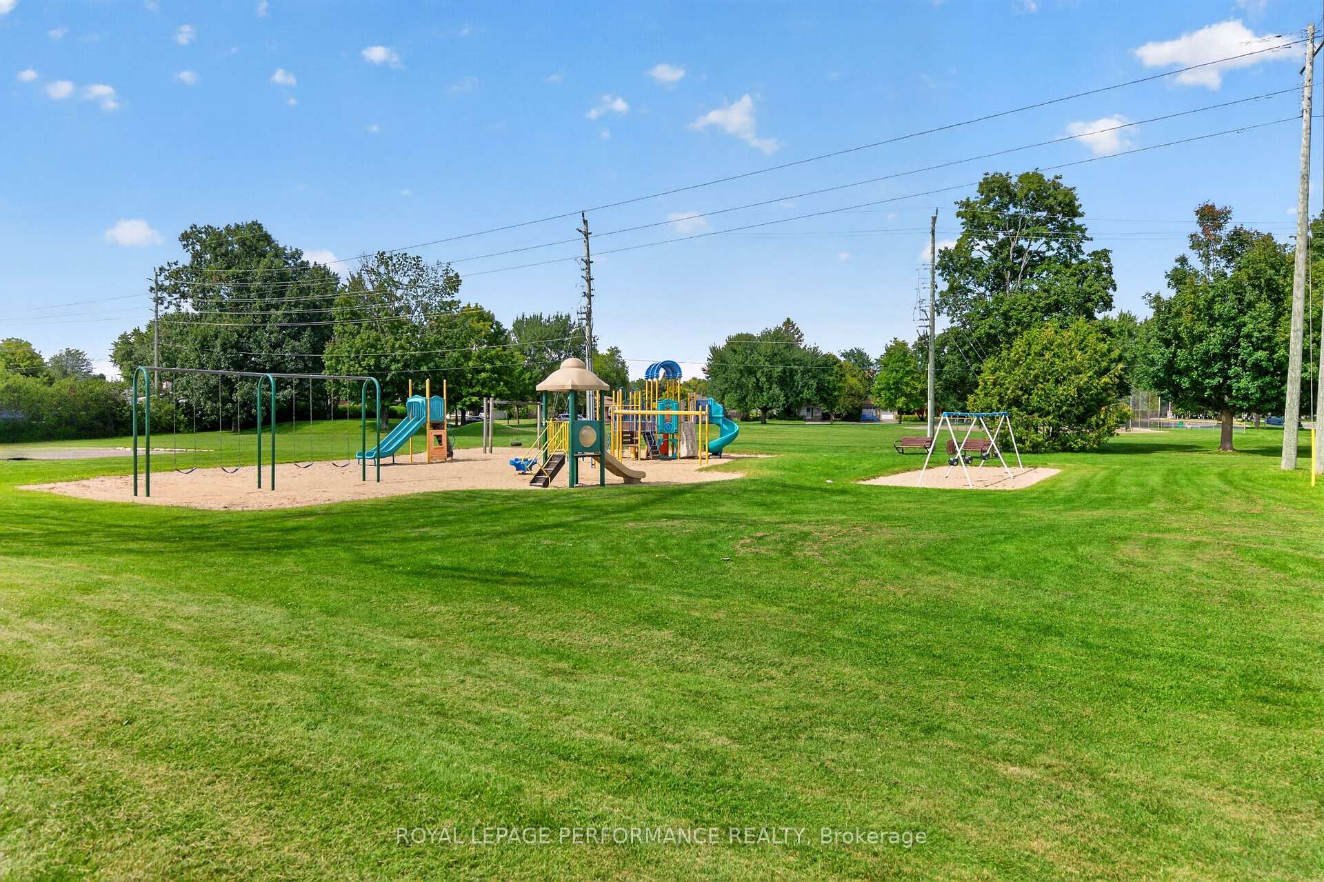 Photo 45 of Unit (175), 3903E Old Richmond Road, Ottawa, Arbeatha Park — HOMEH