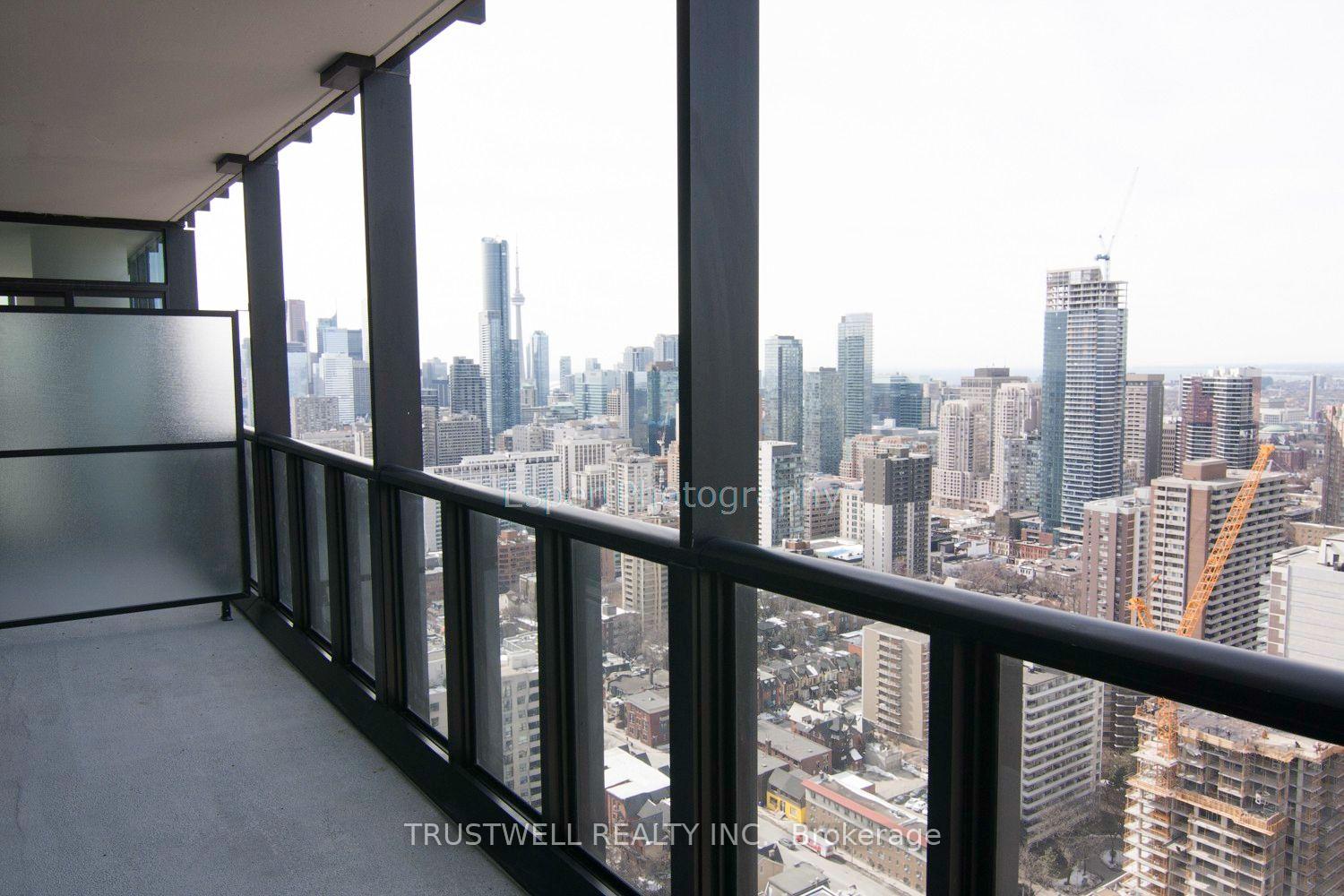 Photo 3 of Unit 3405, 101 Charles Street E, Toronto, Church-Yonge Corridor — HOMEH