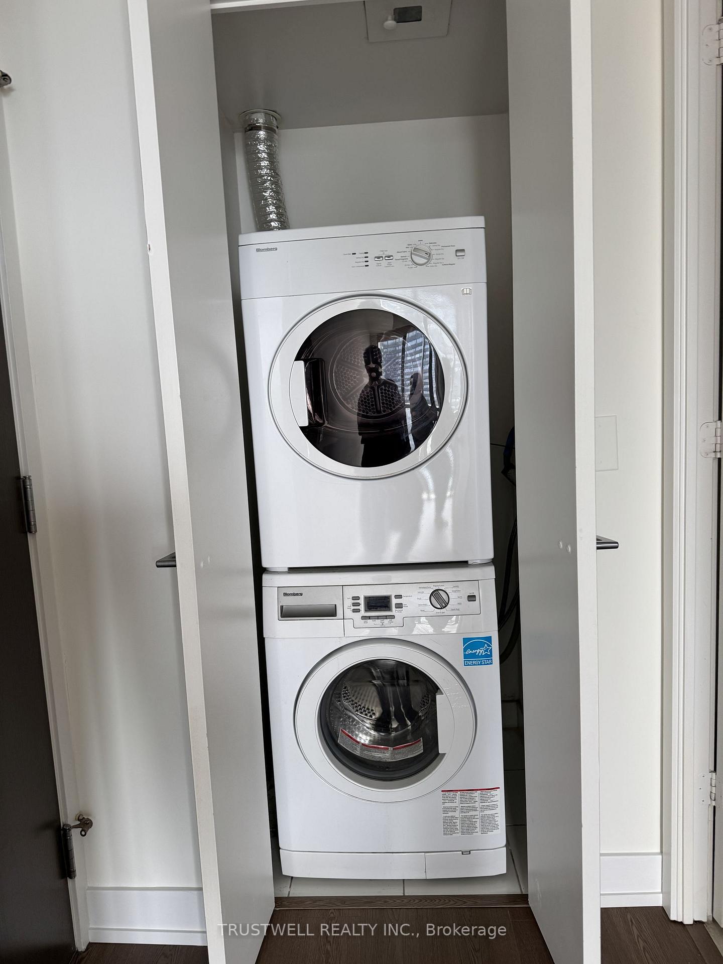 Photo 11 of Unit 3405, 101 Charles Street E, Toronto, Church-Yonge Corridor — HOMEH