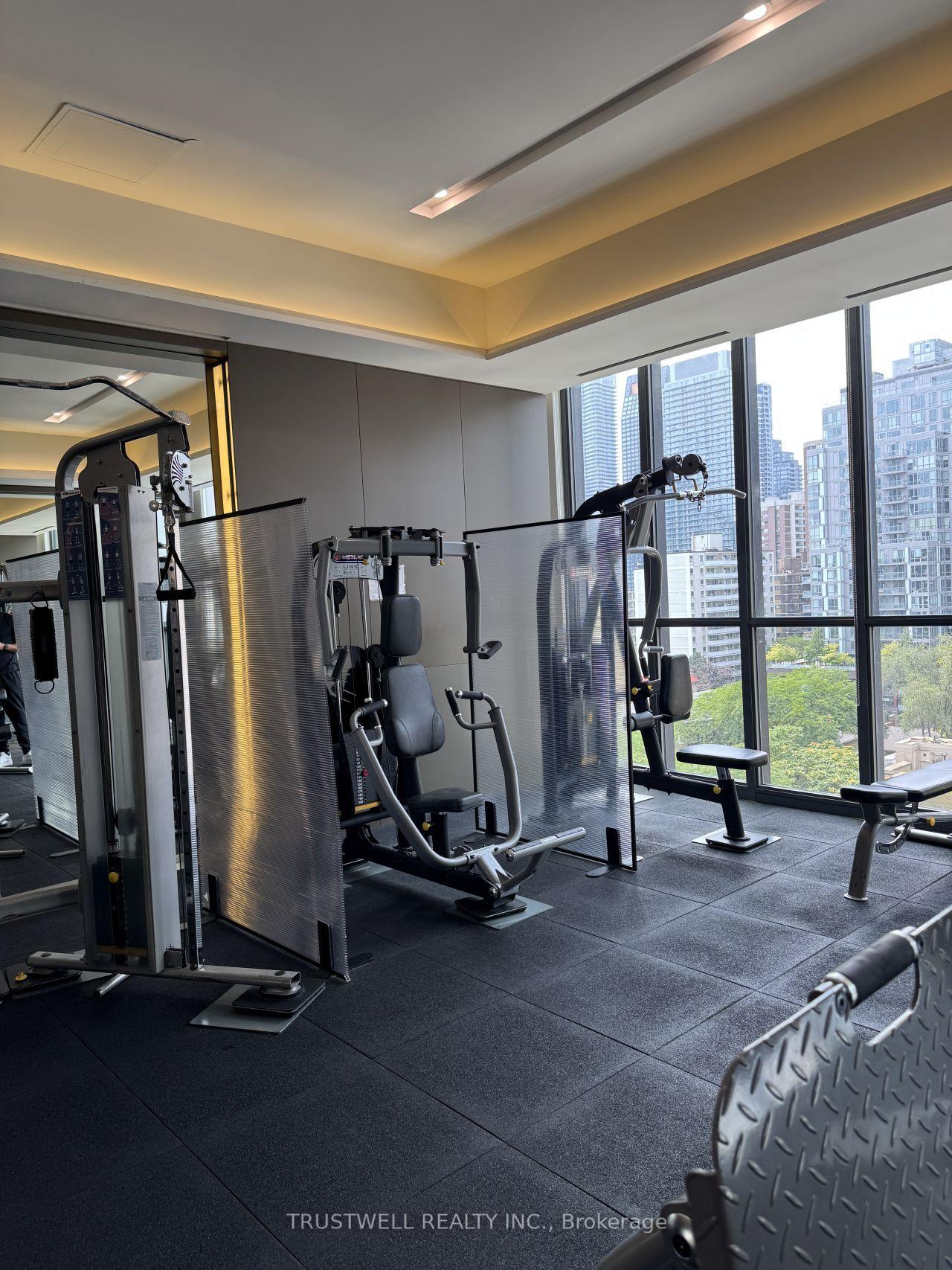 Photo 14 of Unit 3405, 101 Charles Street E, Toronto, Church-Yonge Corridor — HOMEH