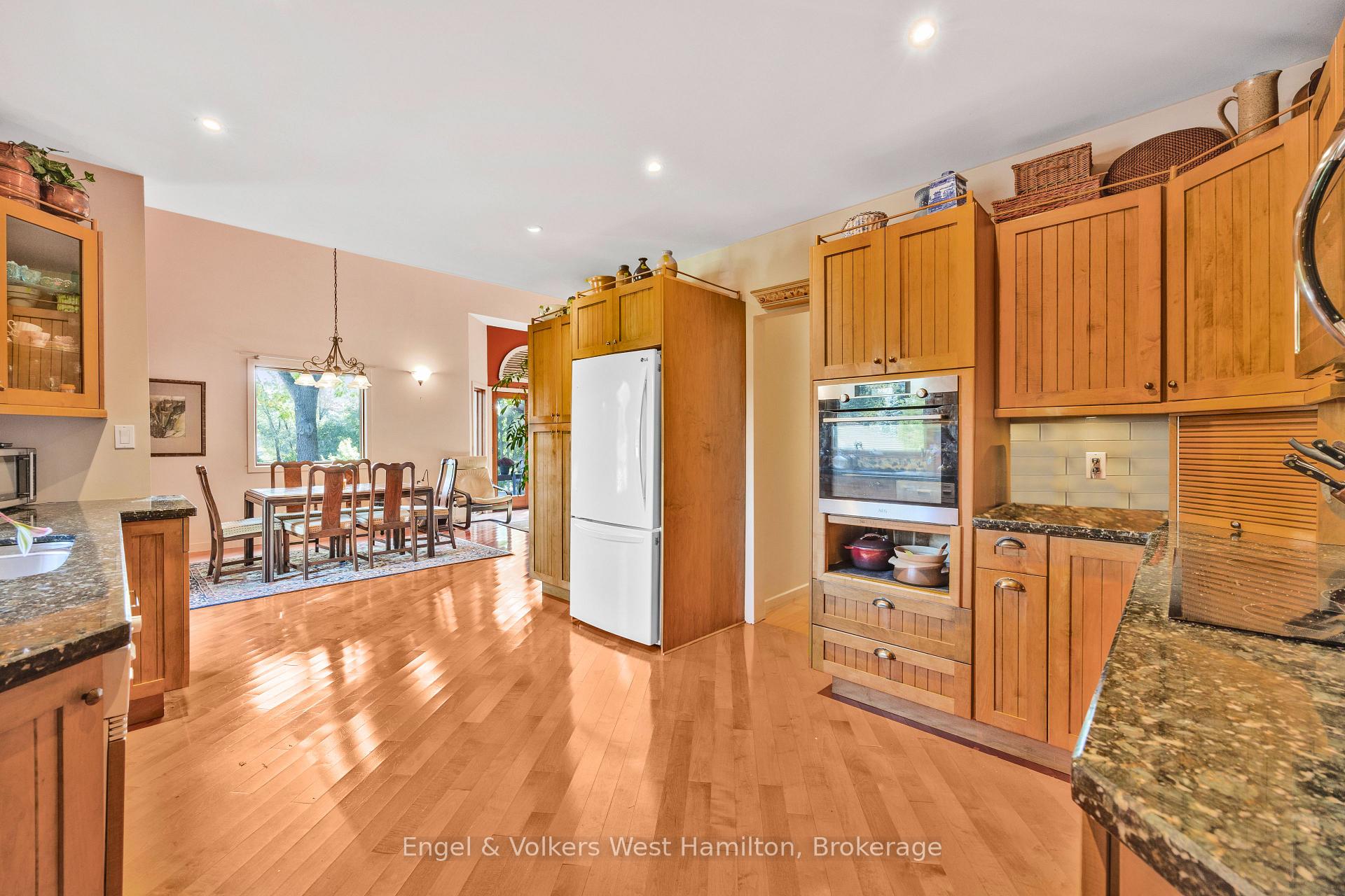 Photo 15 of 94 8 Highway, Hamilton, Greensville — HOMEH