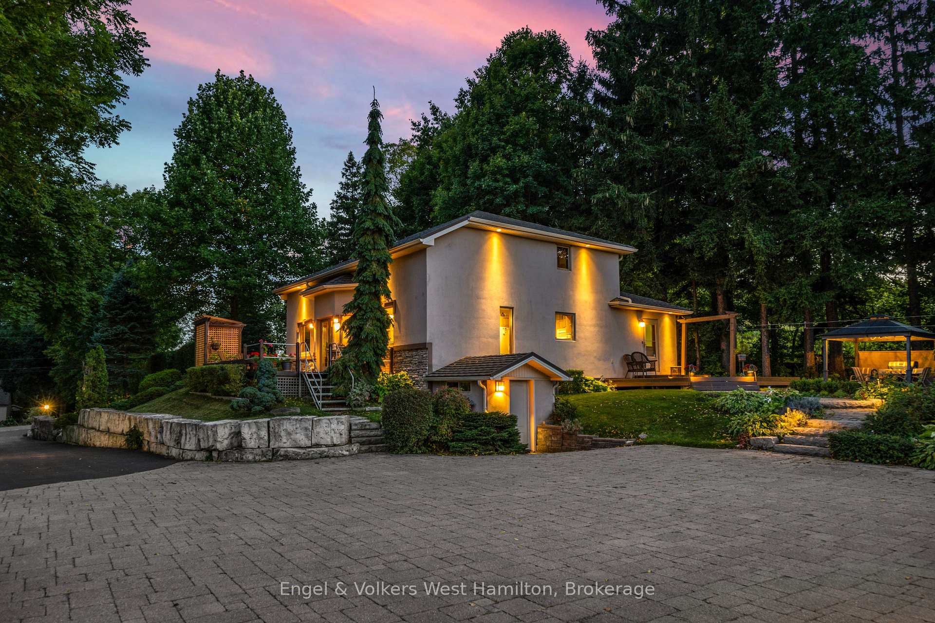 Photo 35 of 94 8 Highway, Hamilton, Greensville — HOMEH