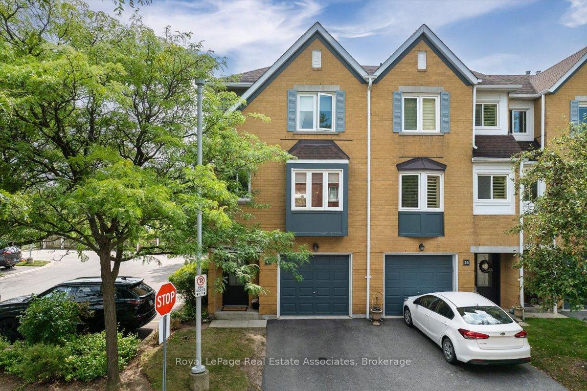 Front of Unit 37, 2300 Brays Lane
