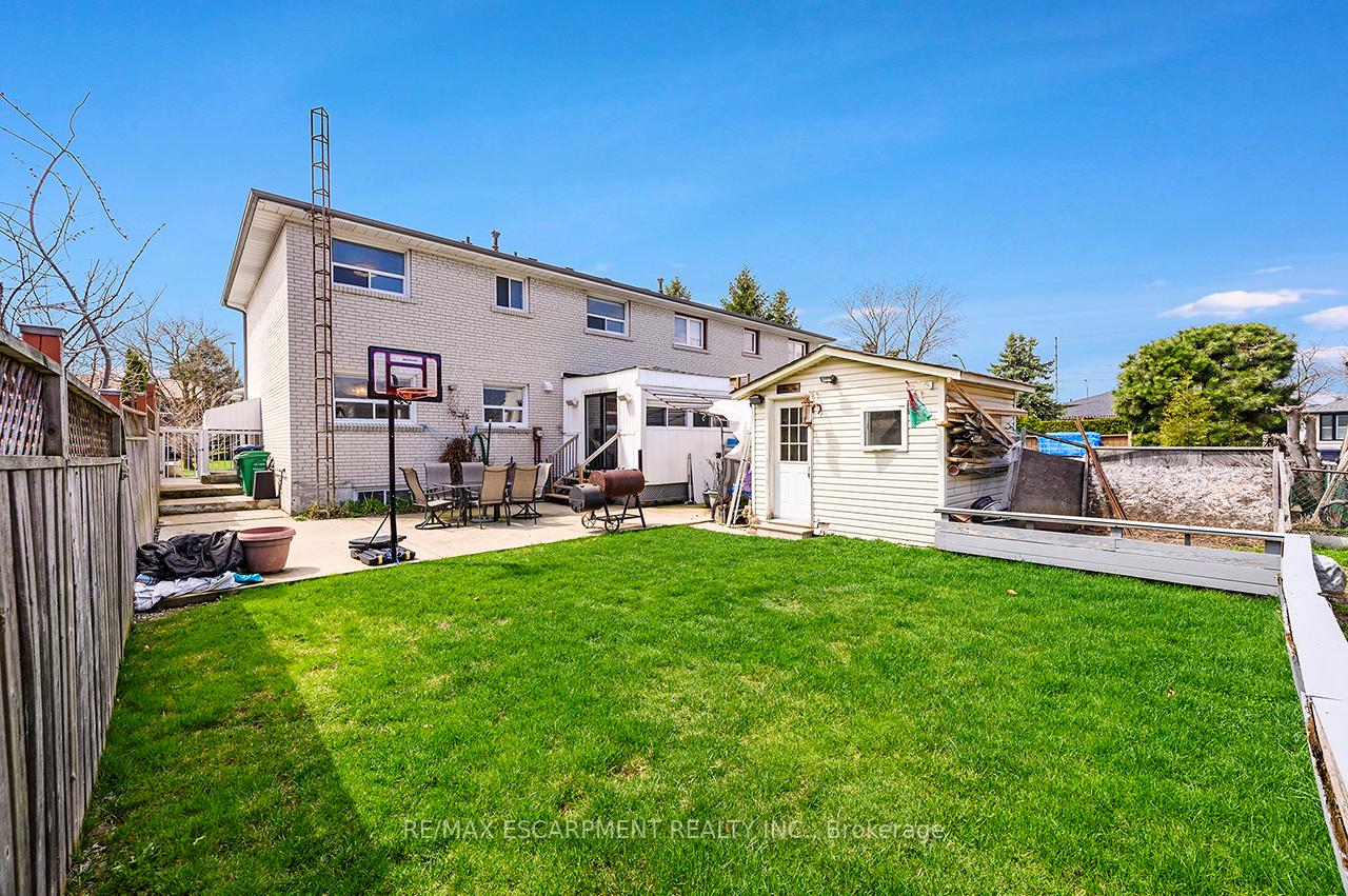 Photo 47 of 3726 Holden Crescent, Mississauga, Mississauga Valleys — HOMEH