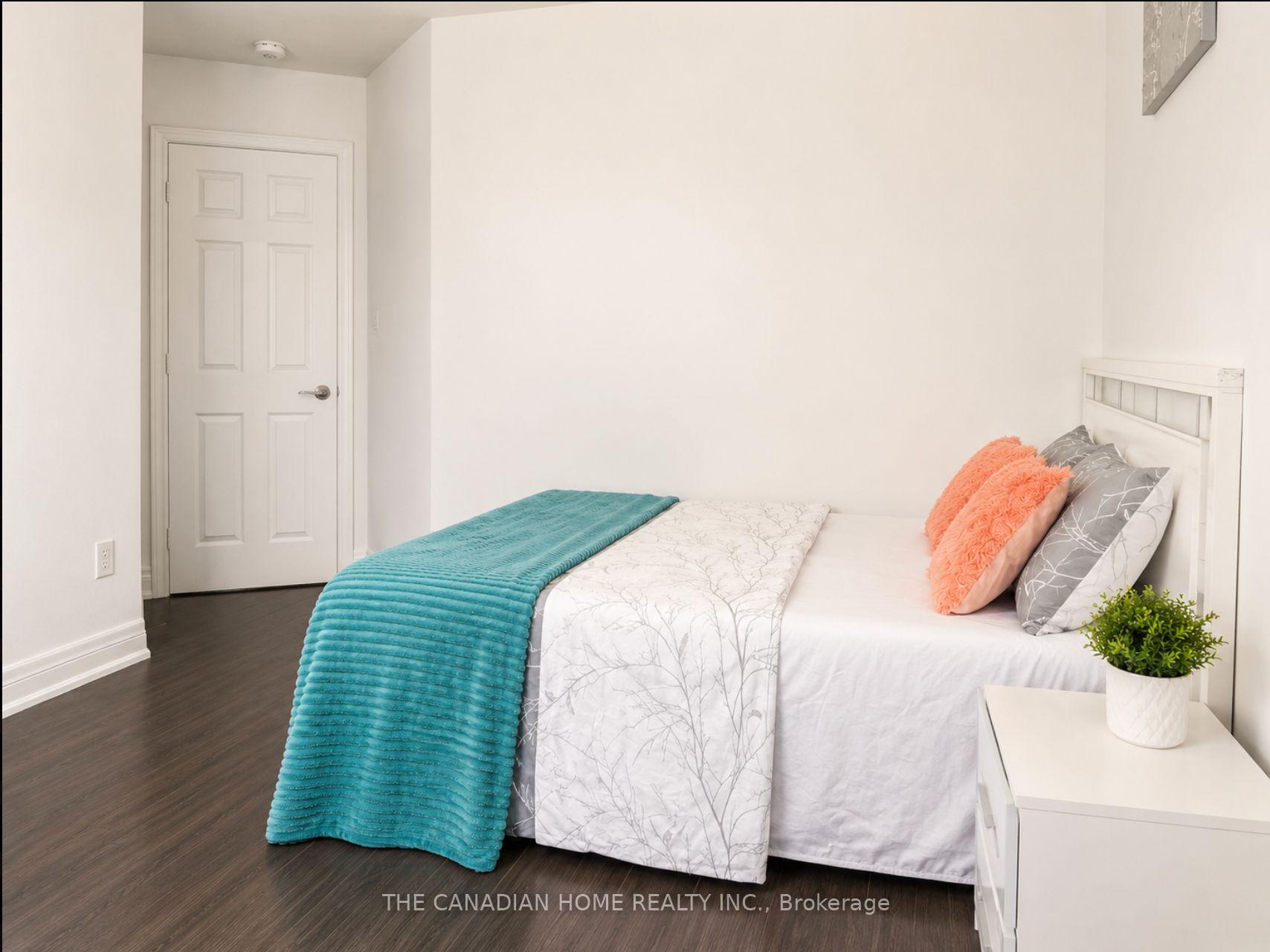Photo 23 of 84 Royal West Drive, Brampton, Credit Valley — HOMEH