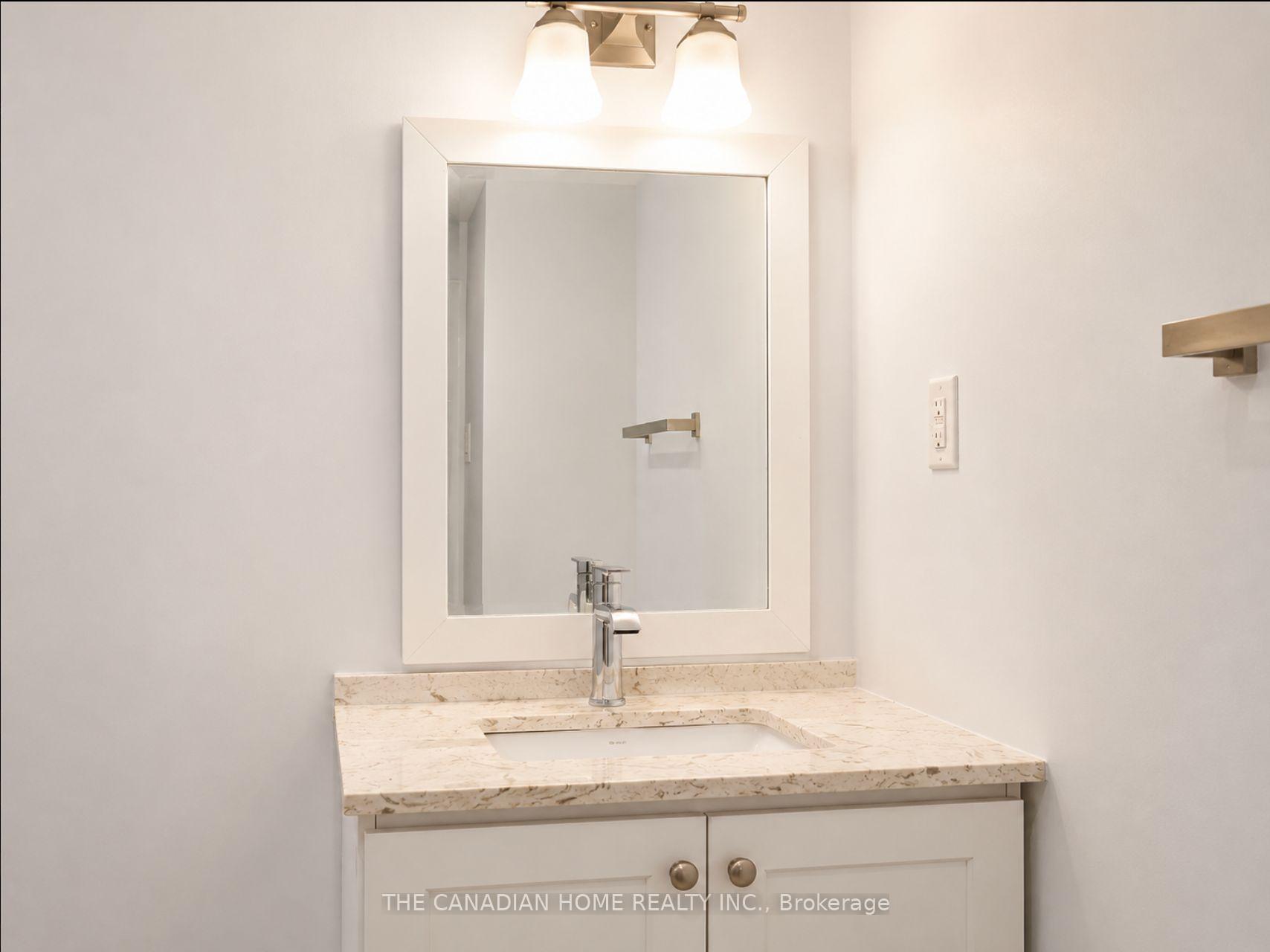 Photo 34 of 84 Royal West Drive, Brampton, Credit Valley — HOMEH