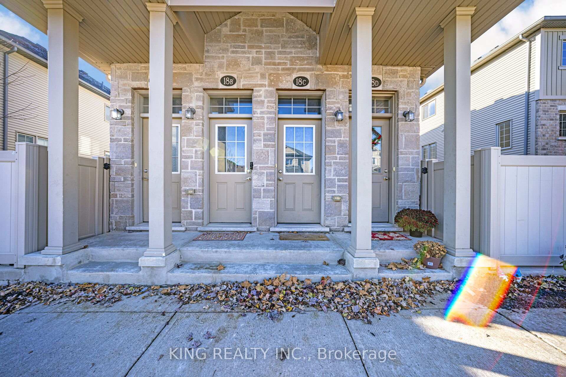 Photo 3 of Unit 18 C, 388 Old Huron Road, Kitchener, Brigadoon — HOMEH