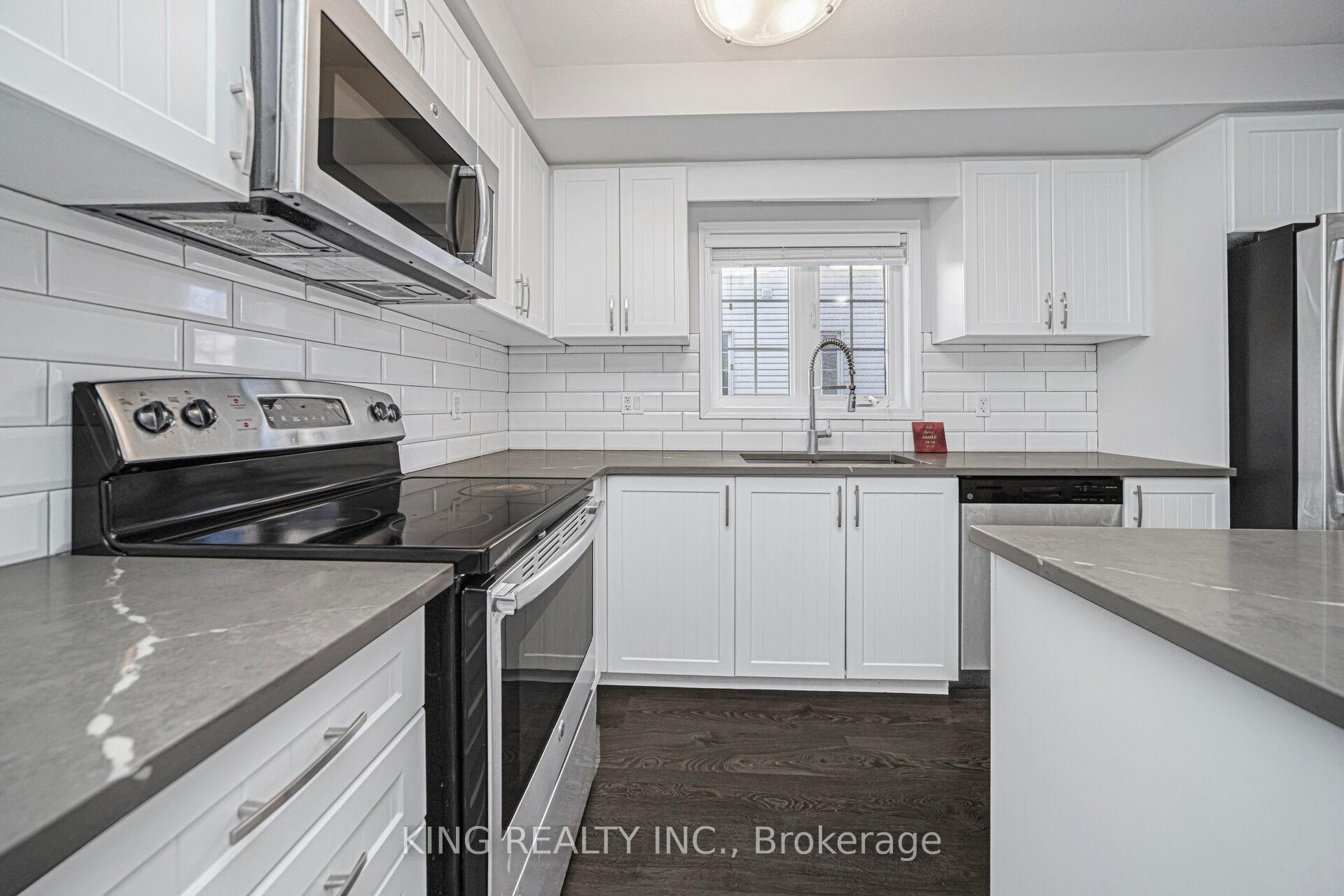 Photo 12 of Unit 18 C, 388 Old Huron Road, Kitchener, Brigadoon — HOMEH
