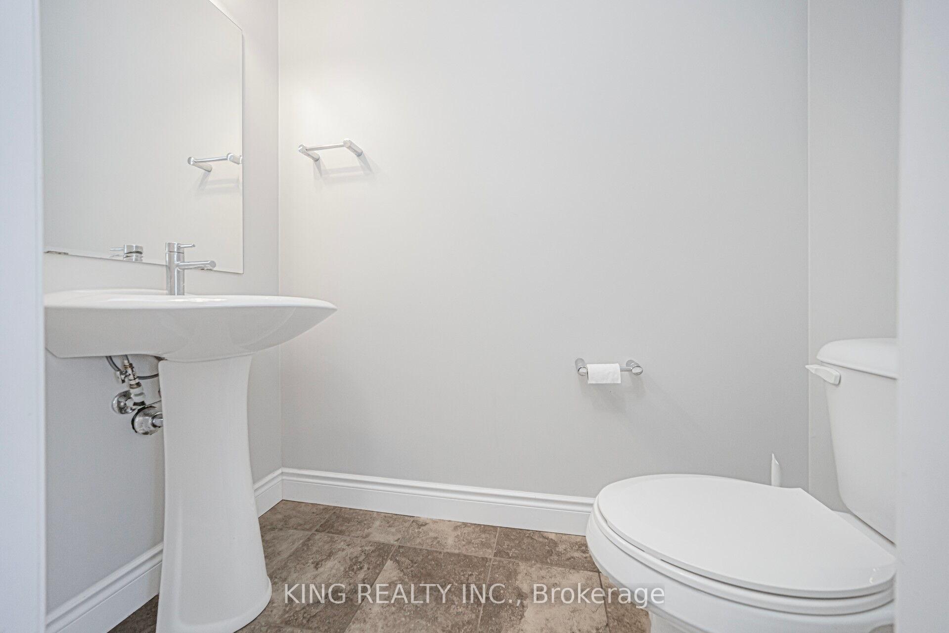 Photo 18 of Unit 18 C, 388 Old Huron Road, Kitchener, Brigadoon — HOMEH