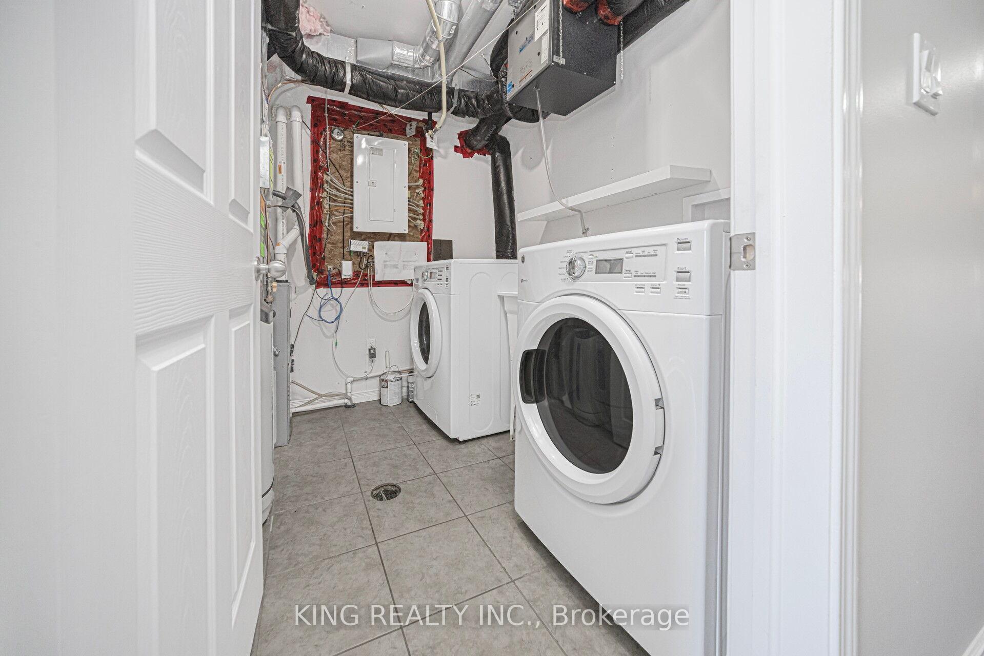 Photo 19 of Unit 18 C, 388 Old Huron Road, Kitchener, Brigadoon — HOMEH