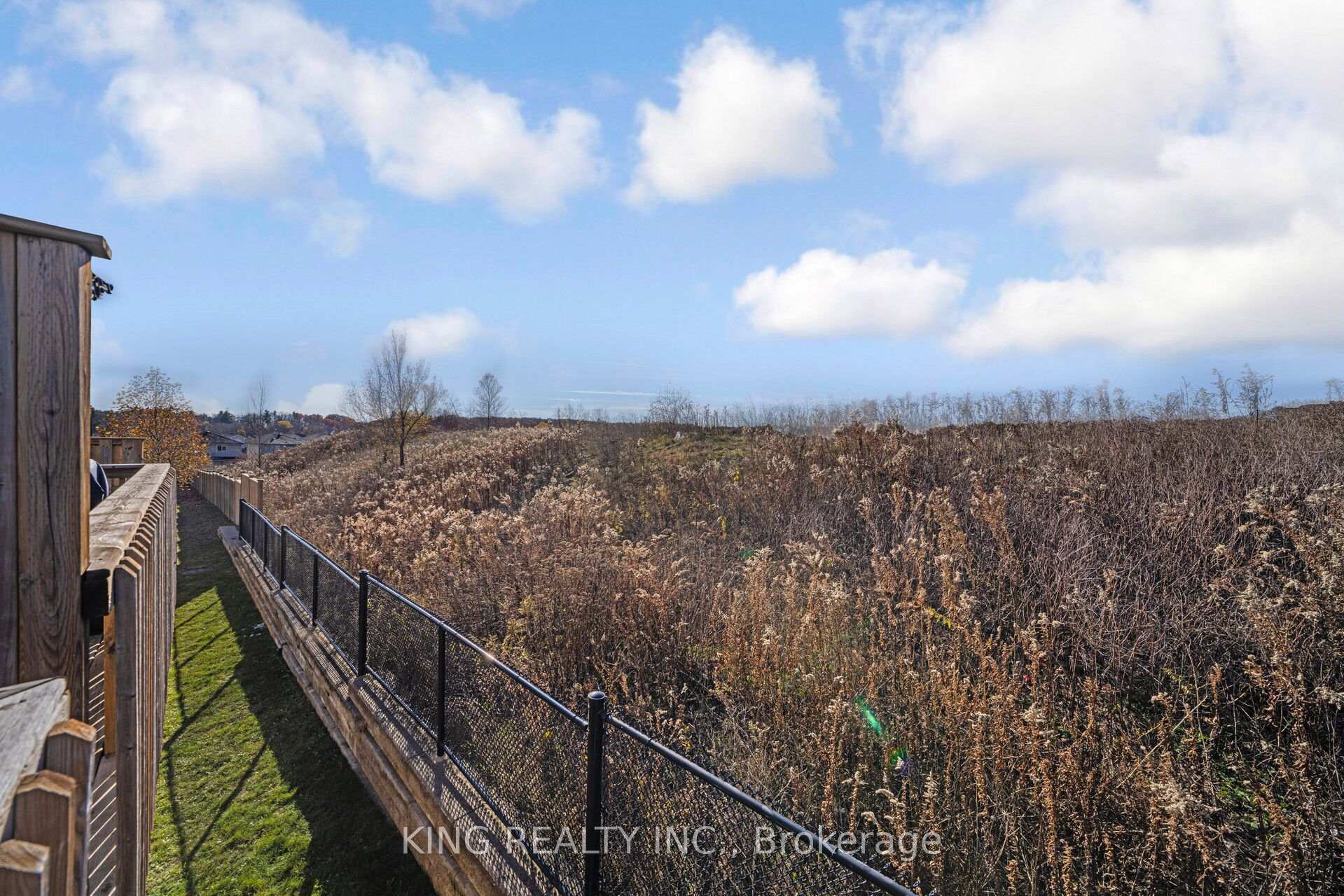 Photo 24 of Unit 18 C, 388 Old Huron Road, Kitchener, Brigadoon — HOMEH