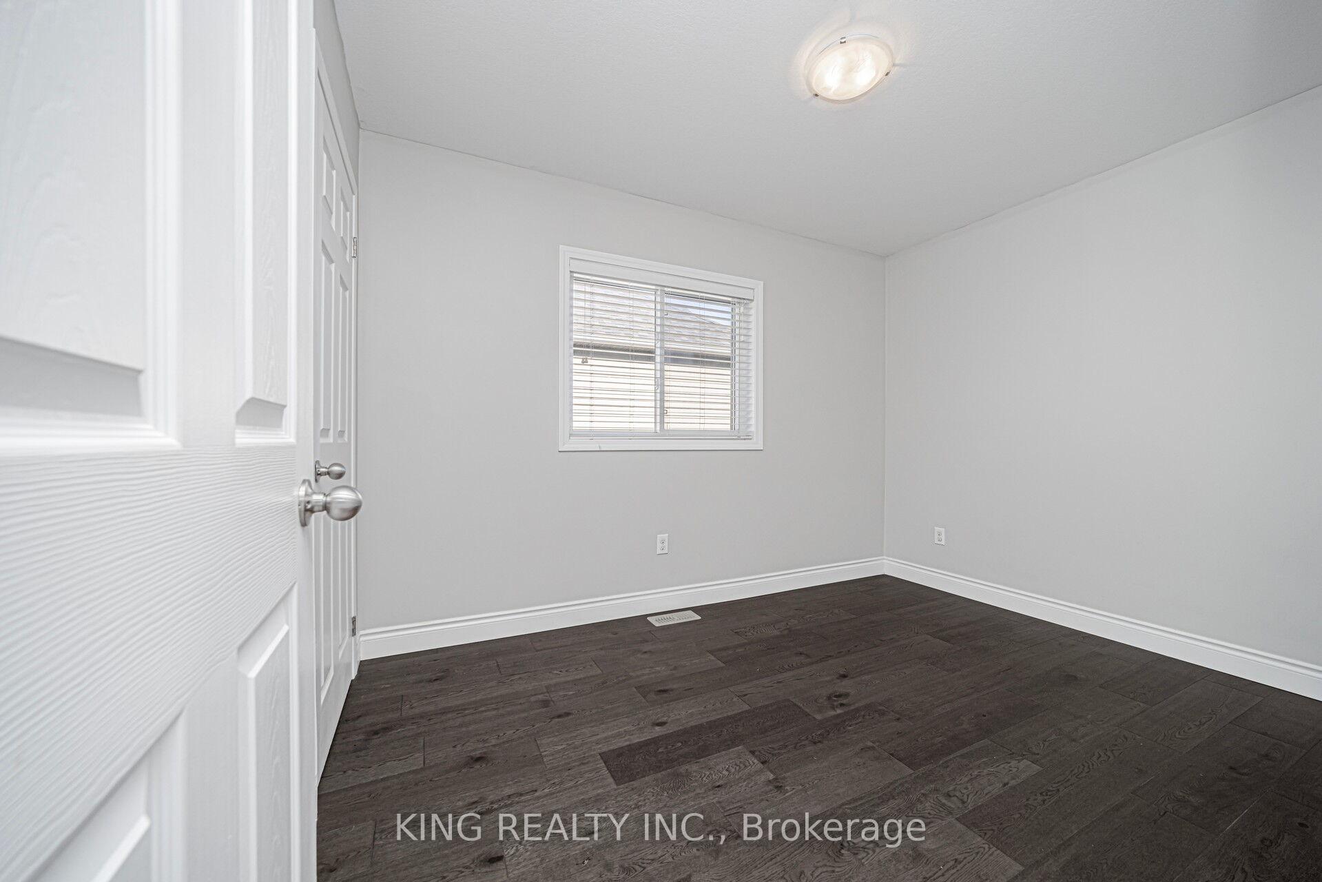 Photo 32 of Unit 18 C, 388 Old Huron Road, Kitchener, Brigadoon — HOMEH
