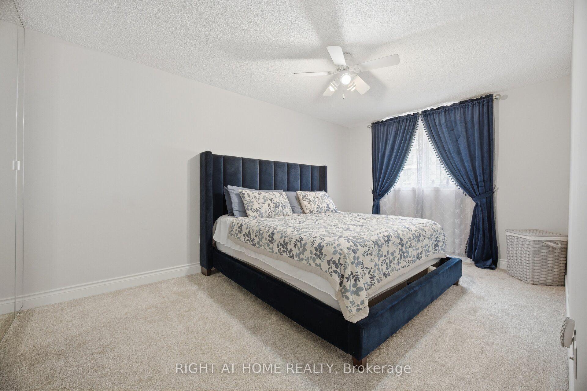 Photo 23 of Unit 14, 104 Frances Avenue, Hamilton, Lakeshore — HOMEH