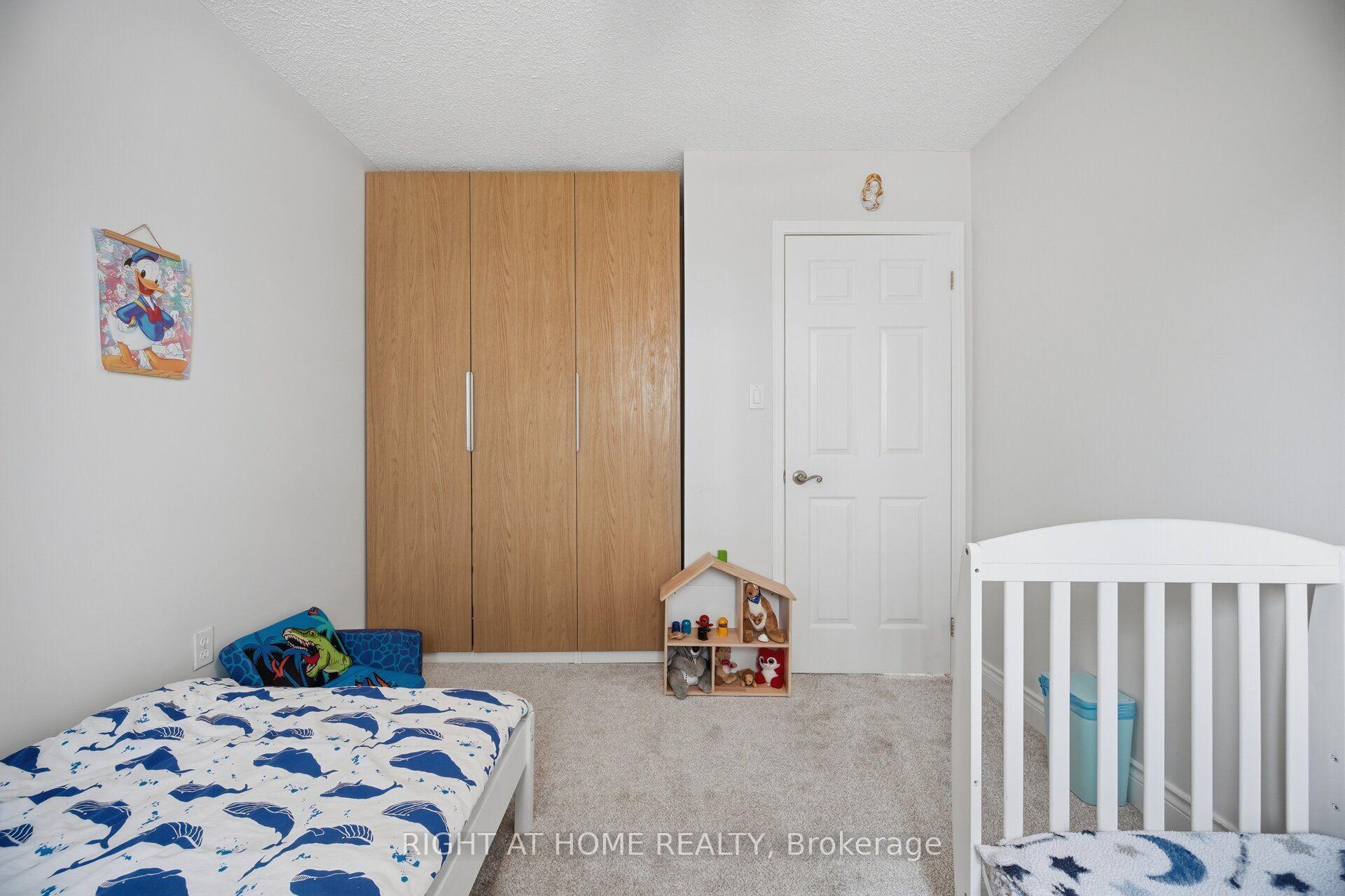 Photo 29 of Unit 14, 104 Frances Avenue, Hamilton, Lakeshore — HOMEH