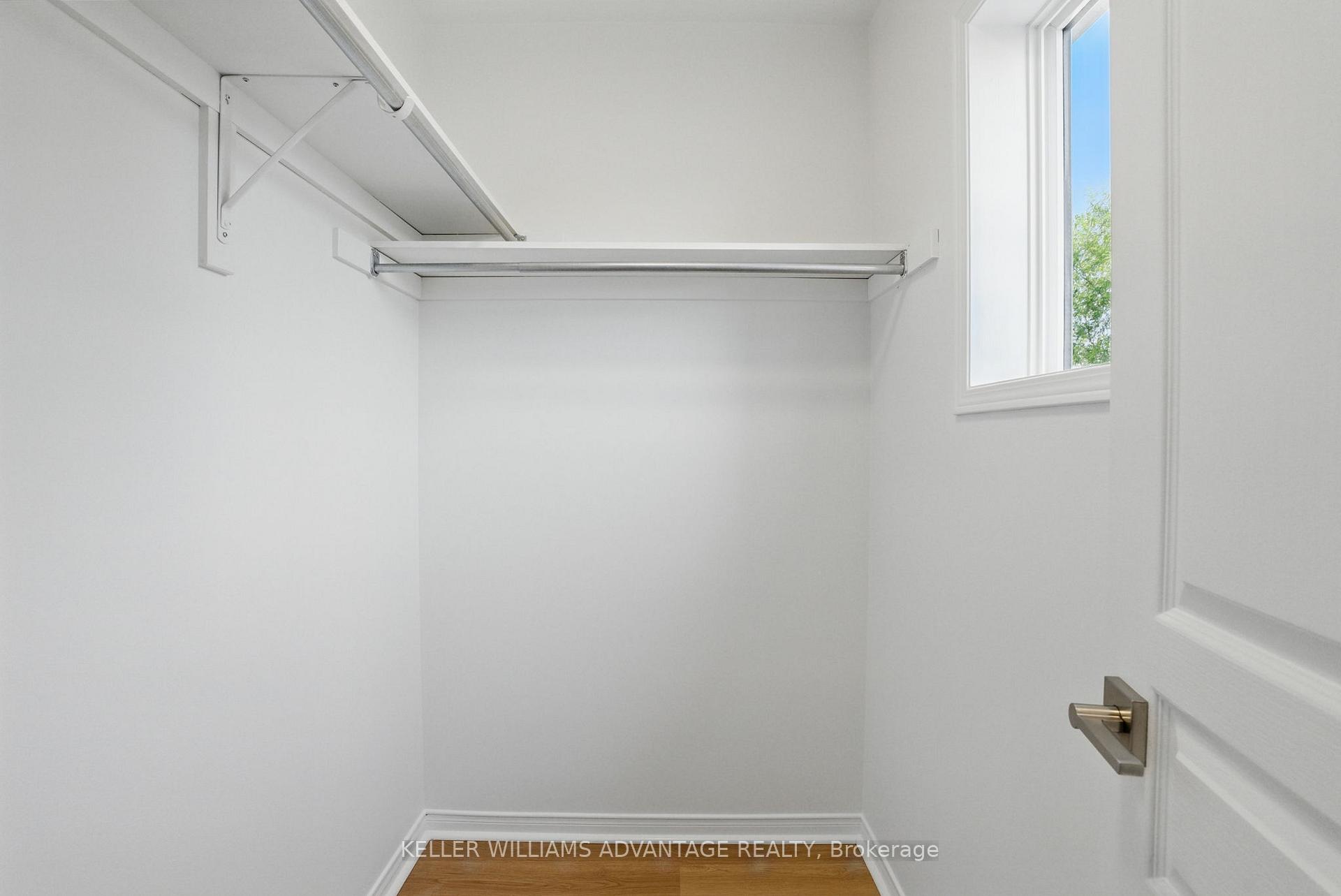 Photo 30 of 23 Kressman Court N, Whitby, Williamsburg — HOMEH