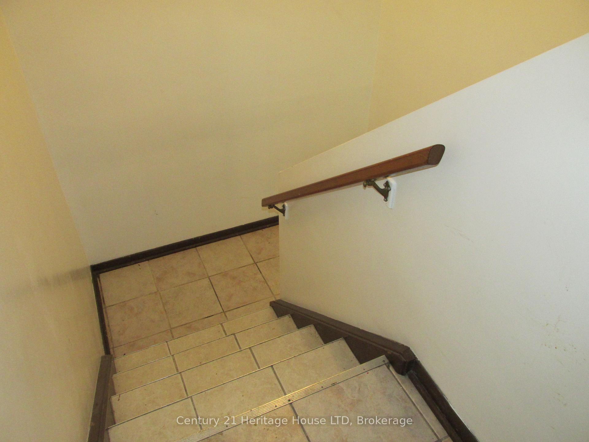 Photo 15 of Unit 4, 377 Glenridge Avenue, St. Catharines, Glendale/Glenridge — HOMEH