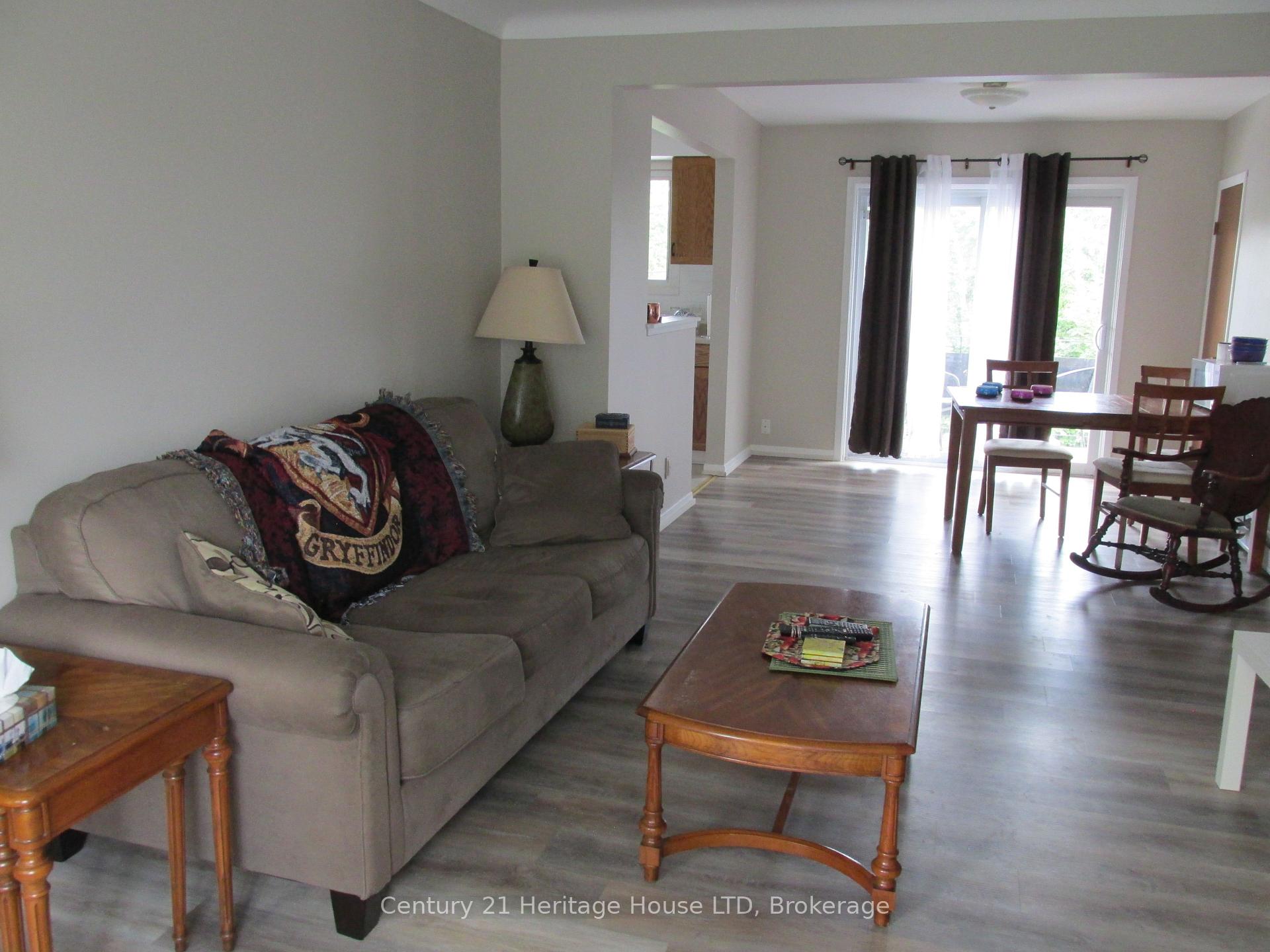 Photo 24 of Unit 4, 377 Glenridge Avenue, St. Catharines, Glendale/Glenridge — HOMEH