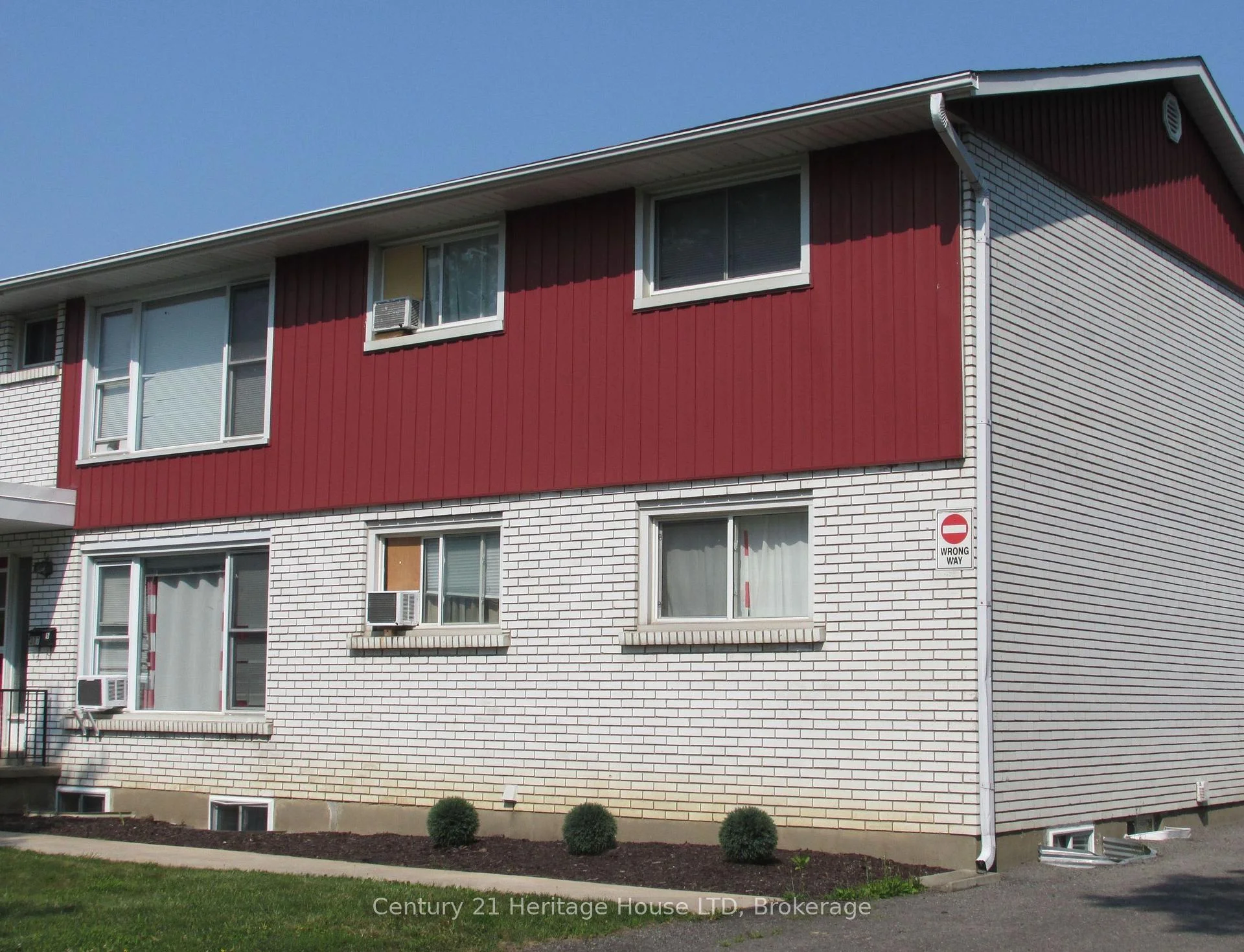 Photo 14 of Unit 4, 377 Glenridge Avenue, St. Catharines, Glendale/Glenridge — HOMEH