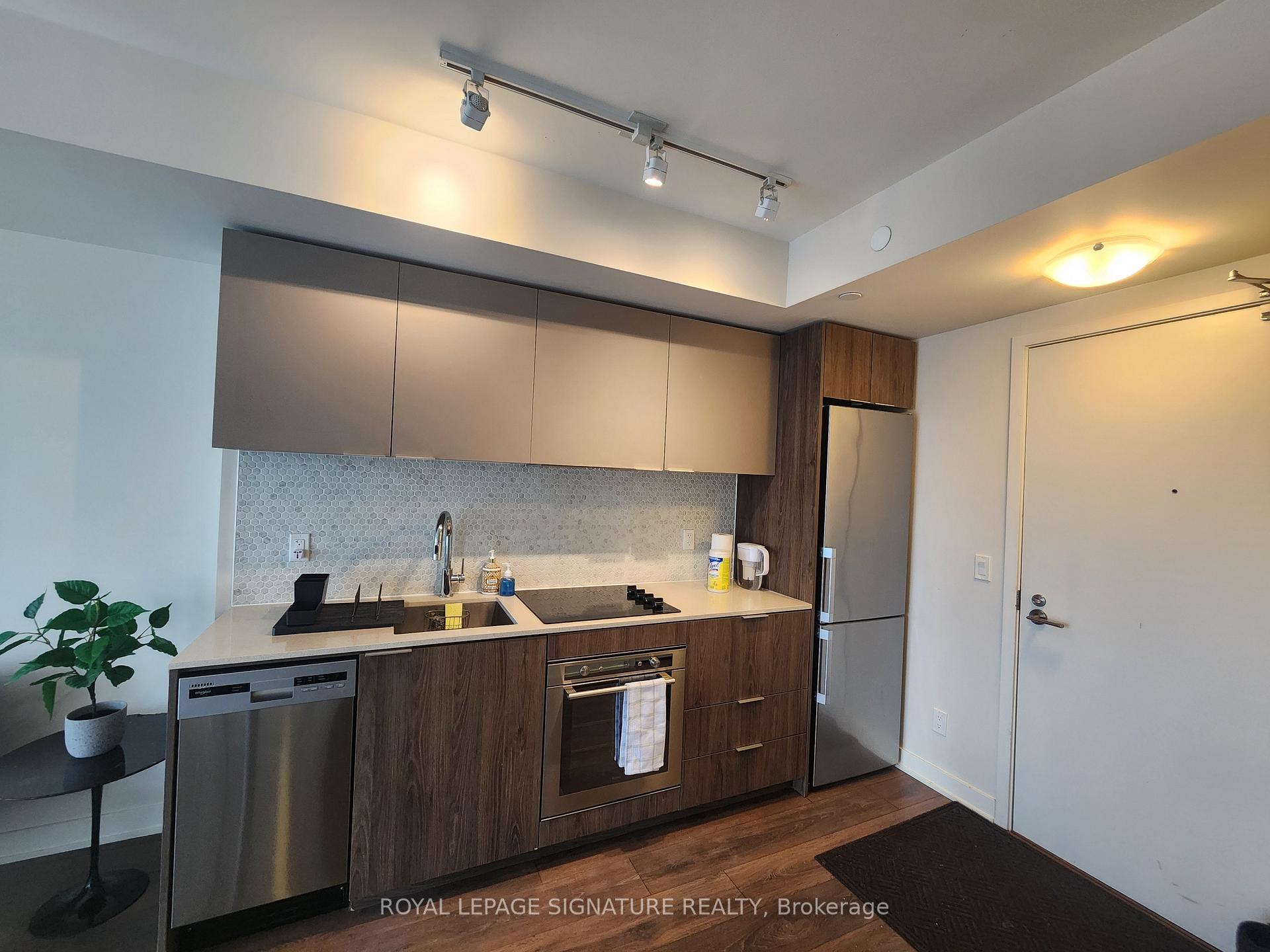 Photo 6 of Unit 808, 2 Sonic Way, Toronto, Flemingdon Park — HOMEH