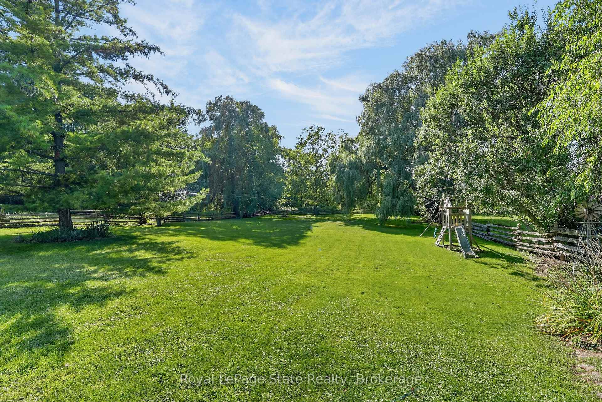 Photo 41 of 124 Wolverton Road, Grimsby, Grimsby Escarpment — HOMEH