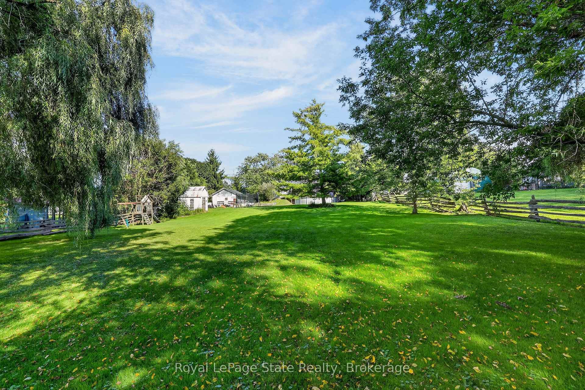 Photo 42 of 124 Wolverton Road, Grimsby, Grimsby Escarpment — HOMEH