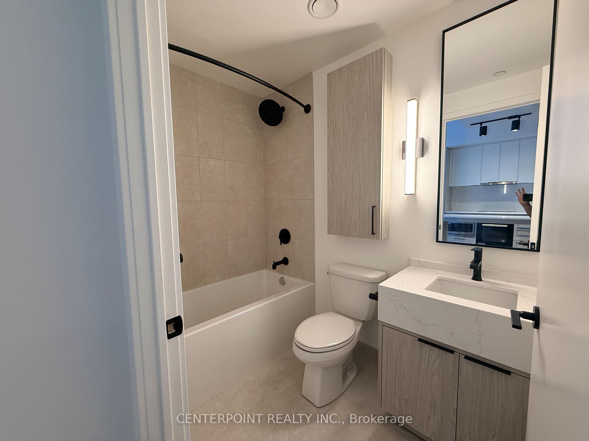 Photo 9 of Unit 818, 89 Montclair Avenue, Toronto, Forest Hill South — HOMEH