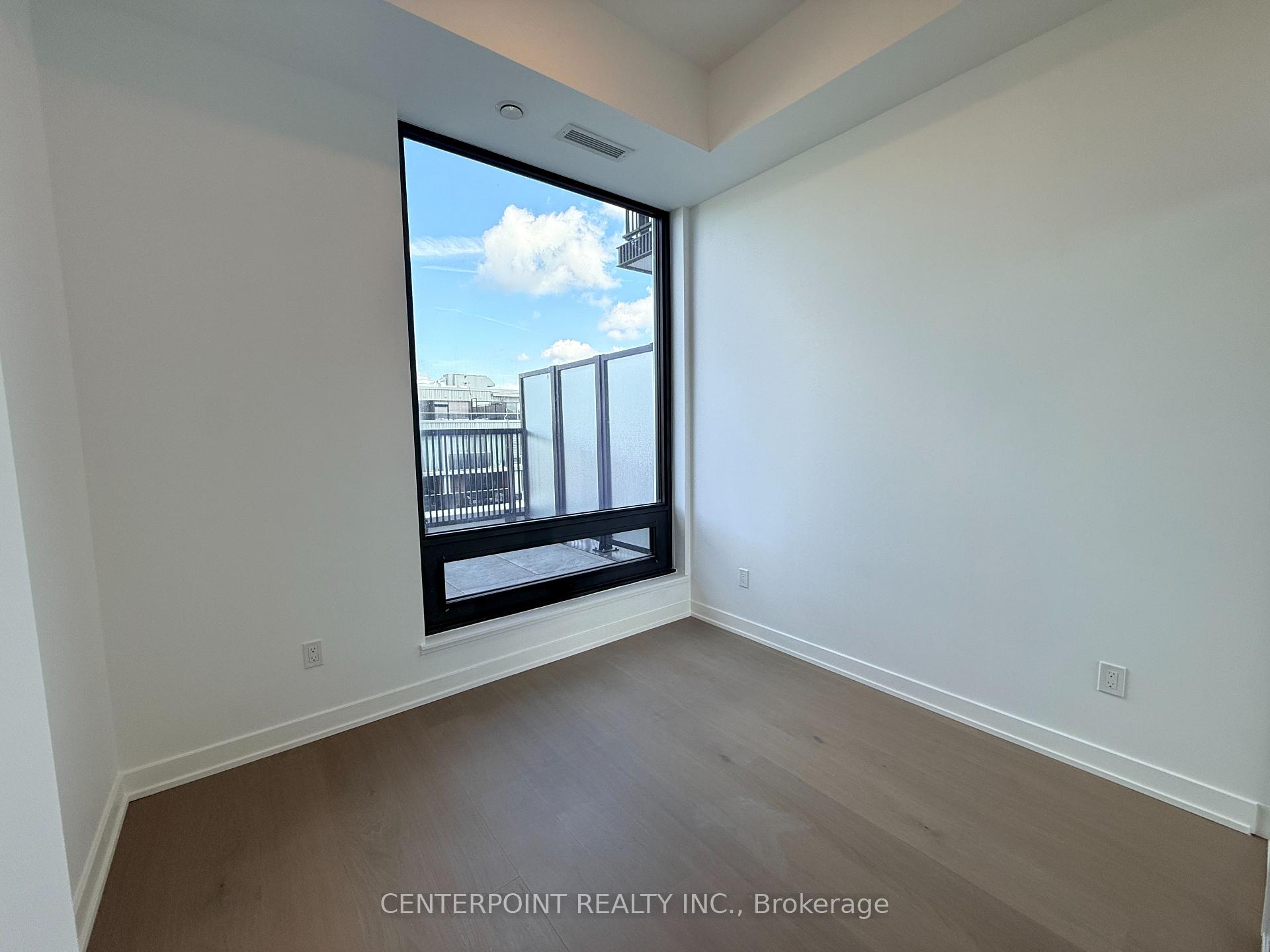 Photo 11 of Unit 818, 89 Montclair Avenue, Toronto, Forest Hill South — HOMEH