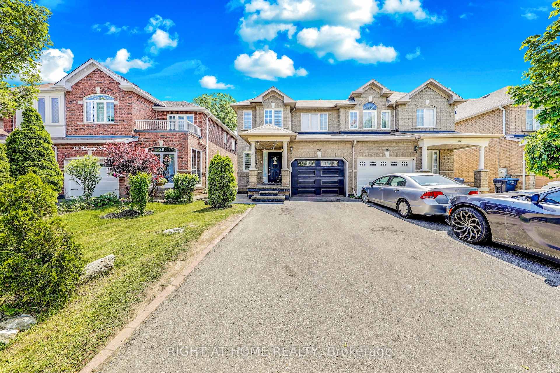 Photo 3 of 28 Cedarvalley Boulevard, Brampton, Northwest Sandalwood Parkway — HOMEH