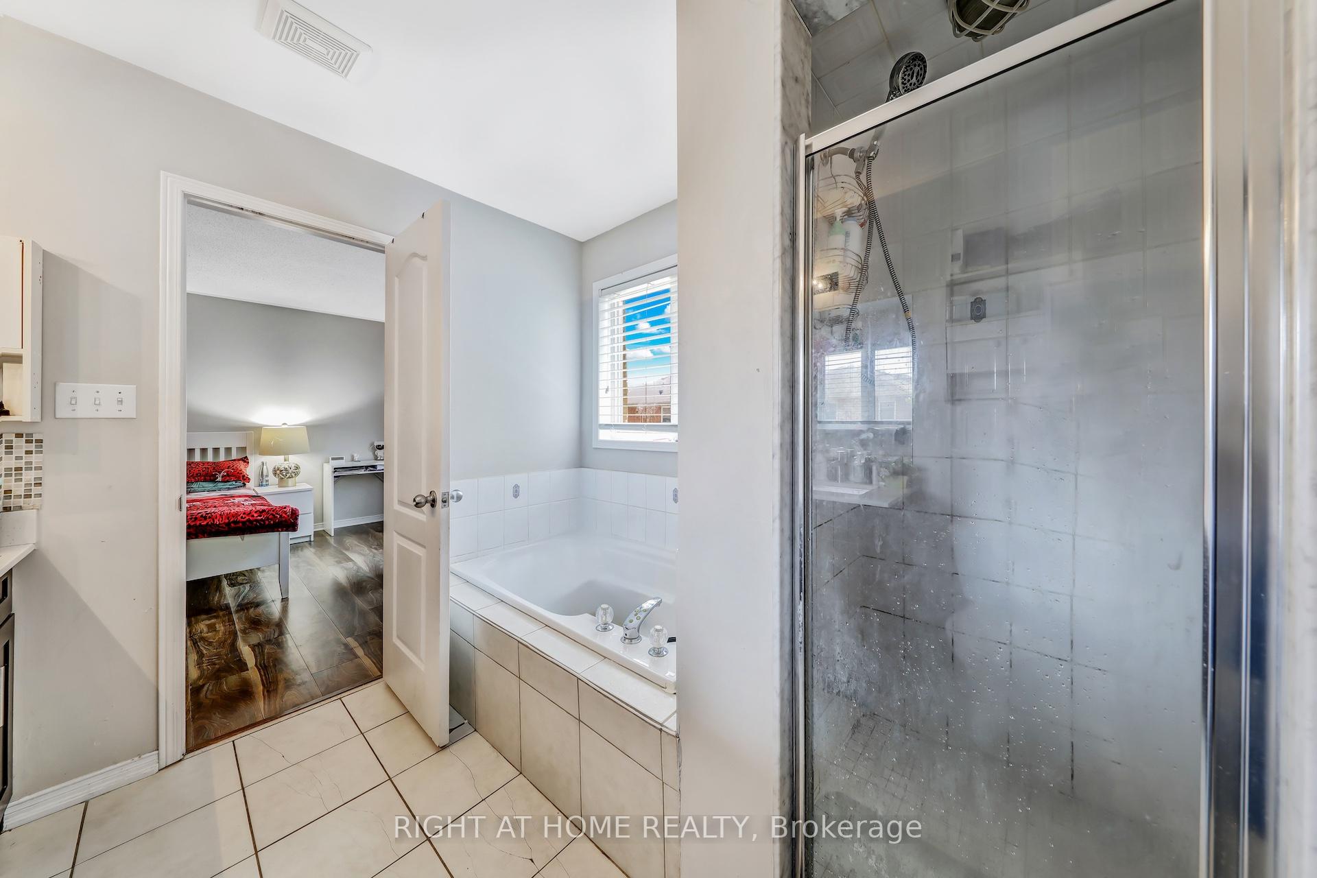 Photo 26 of 28 Cedarvalley Boulevard, Brampton, Northwest Sandalwood Parkway — HOMEH