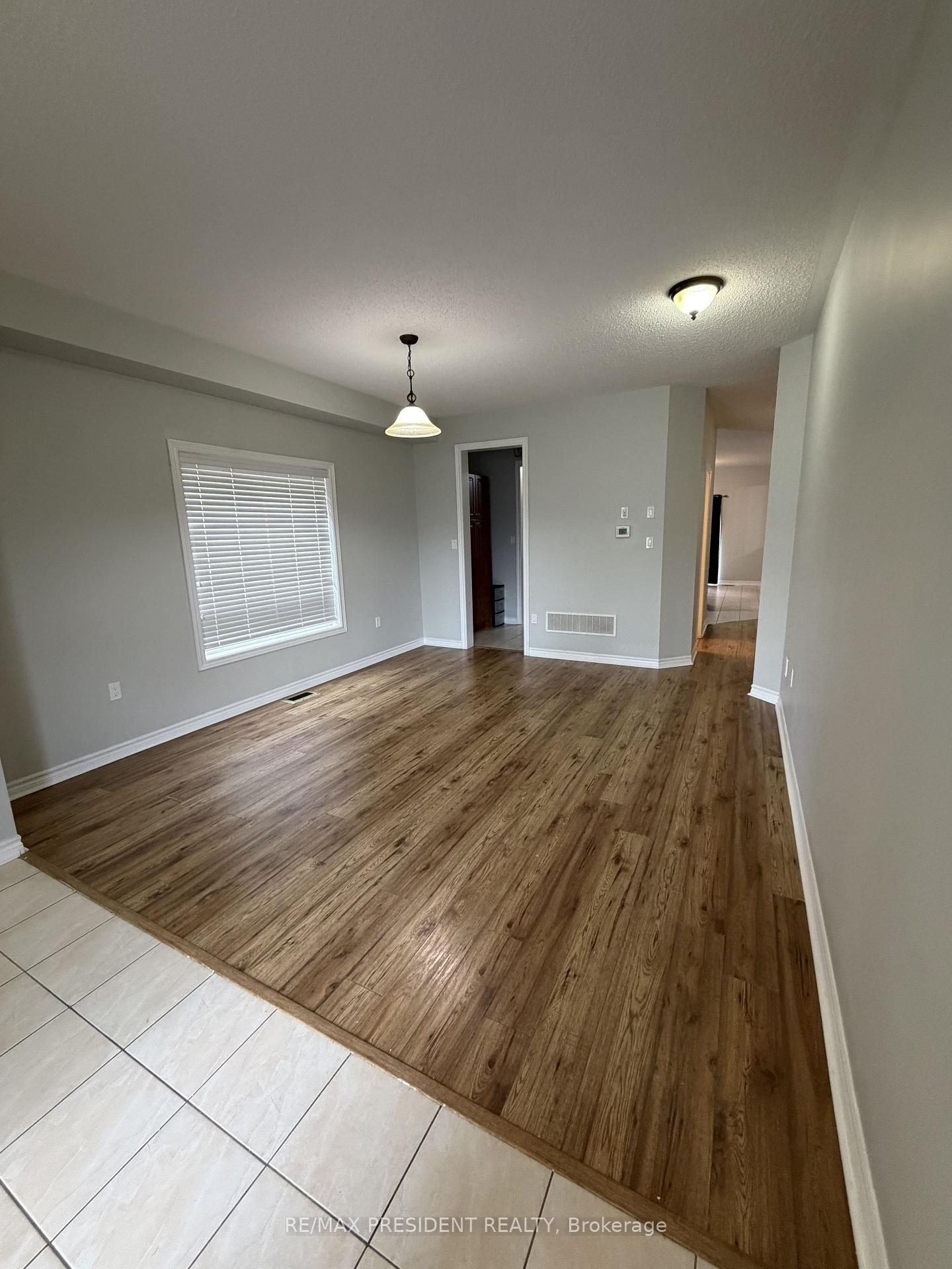 Photo 3 of 428 Tansley Street, Shelburne — HOMEH