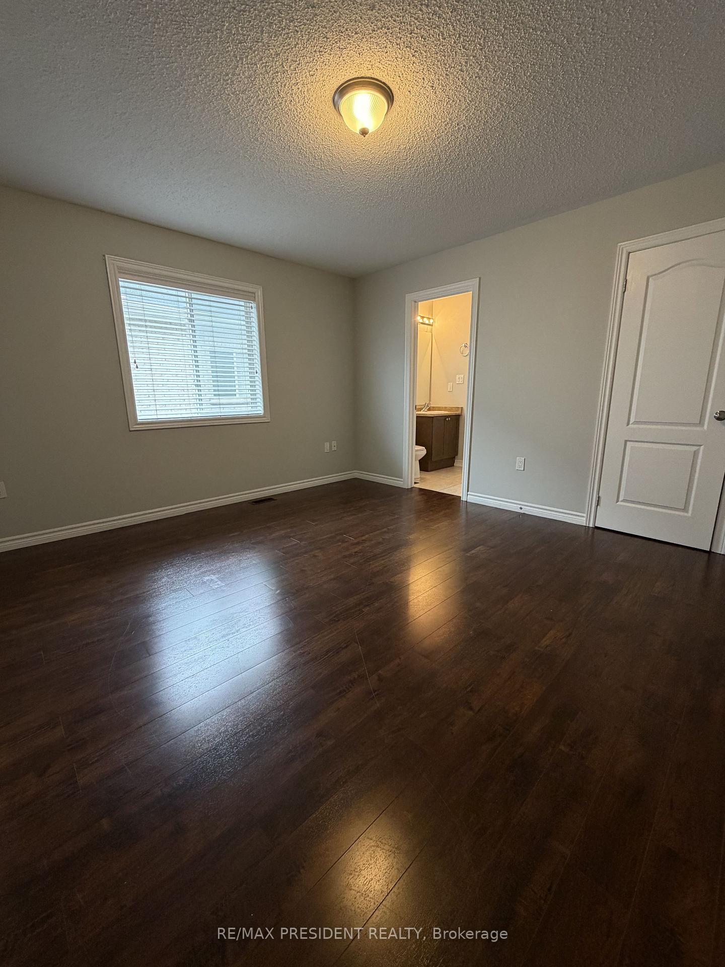 Photo 20 of 428 Tansley Street, Shelburne — HOMEH