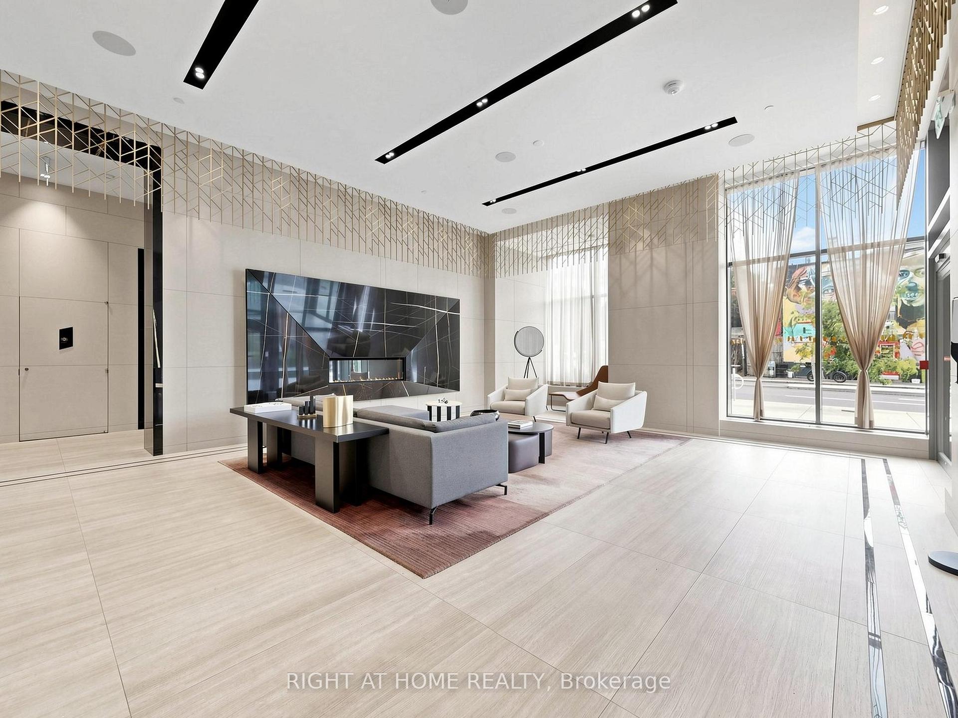 Photo 4 of Unit 615, 280 Howland Avenue, Toronto, The Annex — HOMEH