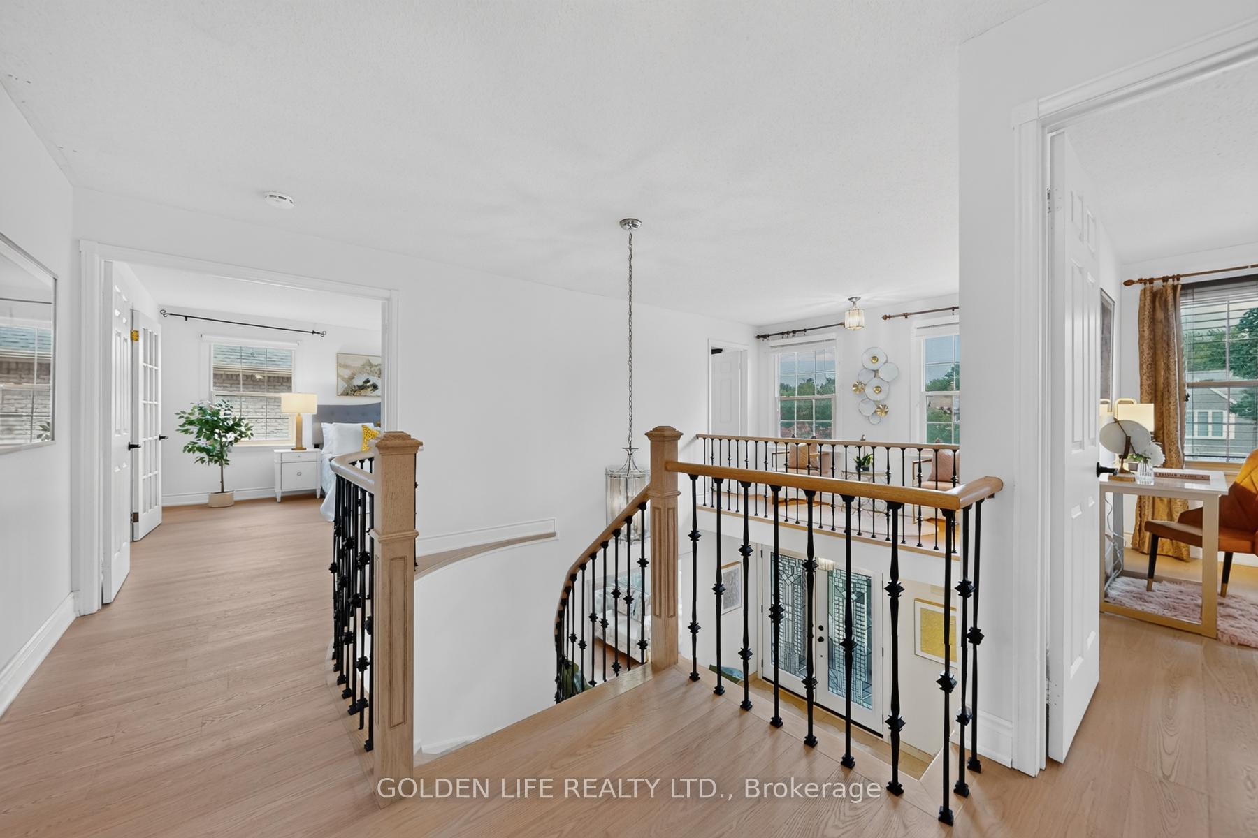 Photo 24 of 186 Carlton Road, Markham, Unionville — HOMEH