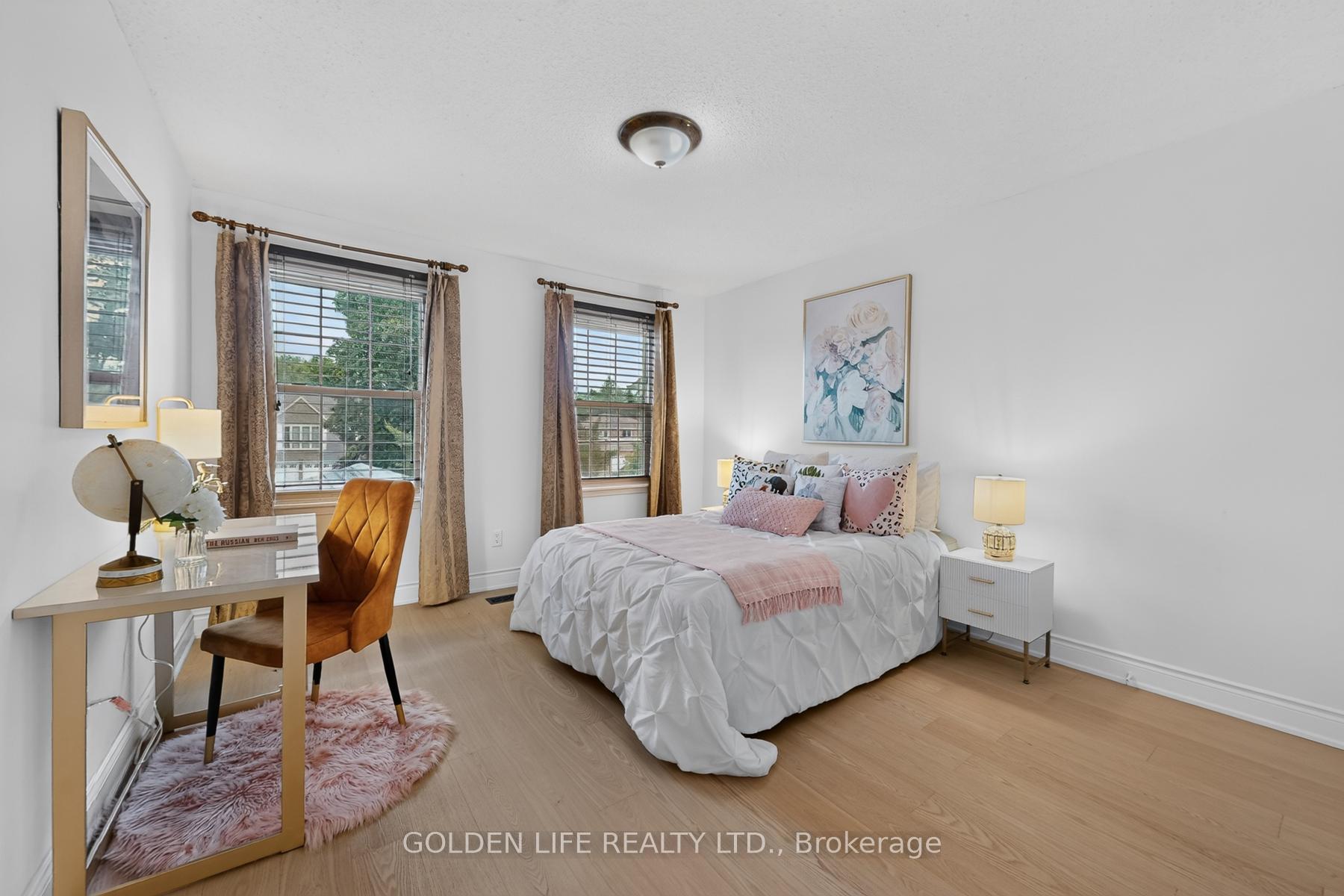 Photo 36 of 186 Carlton Road, Markham, Unionville — HOMEH