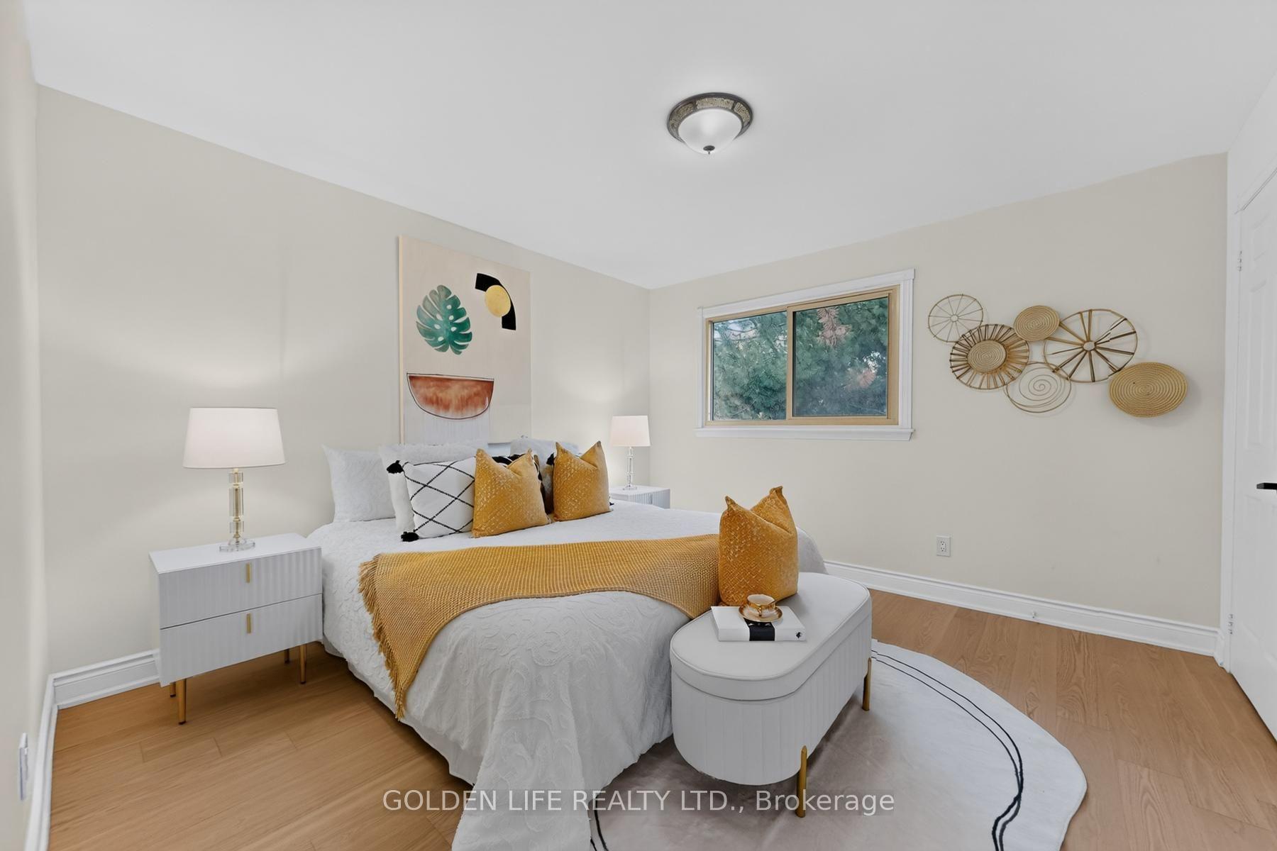 Photo 38 of 186 Carlton Road, Markham, Unionville — HOMEH