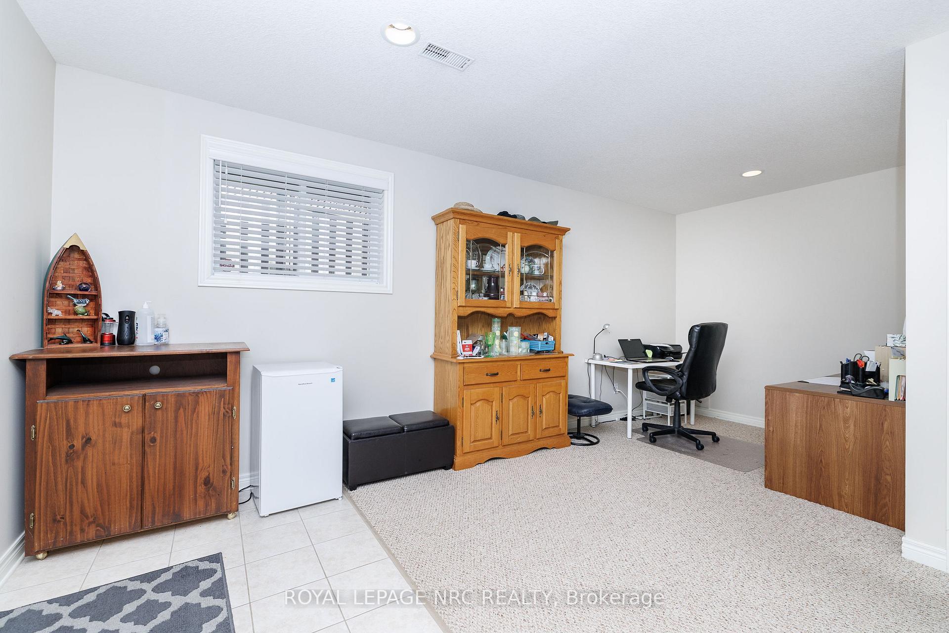 Photo 22 of 8093 Beaverton Boulevard, Niagara Falls, Ascot — HOMEH