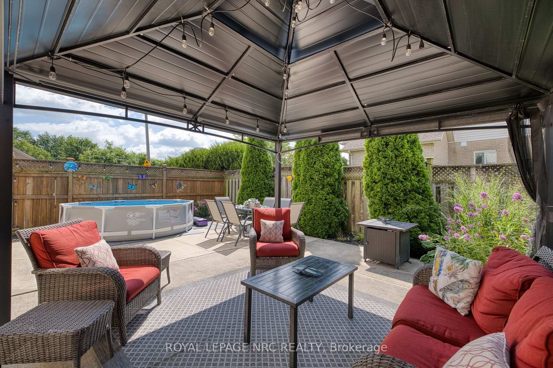 Photo 34 of 8093 Beaverton Boulevard, Niagara Falls, Ascot — HOMEH