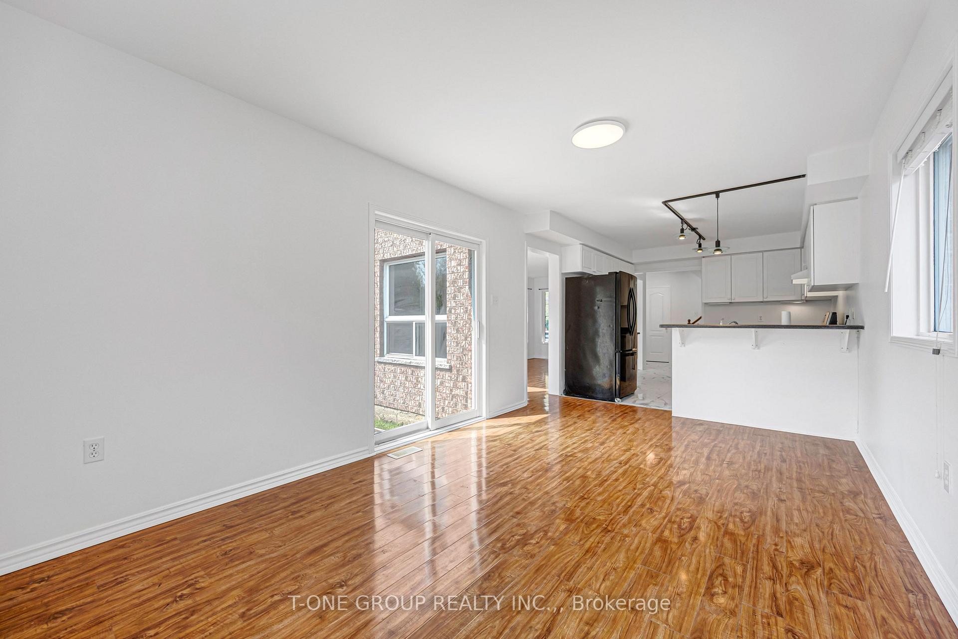Photo 14 of 69 Smith Street, New Tecumseth, Alliston — HOMEH